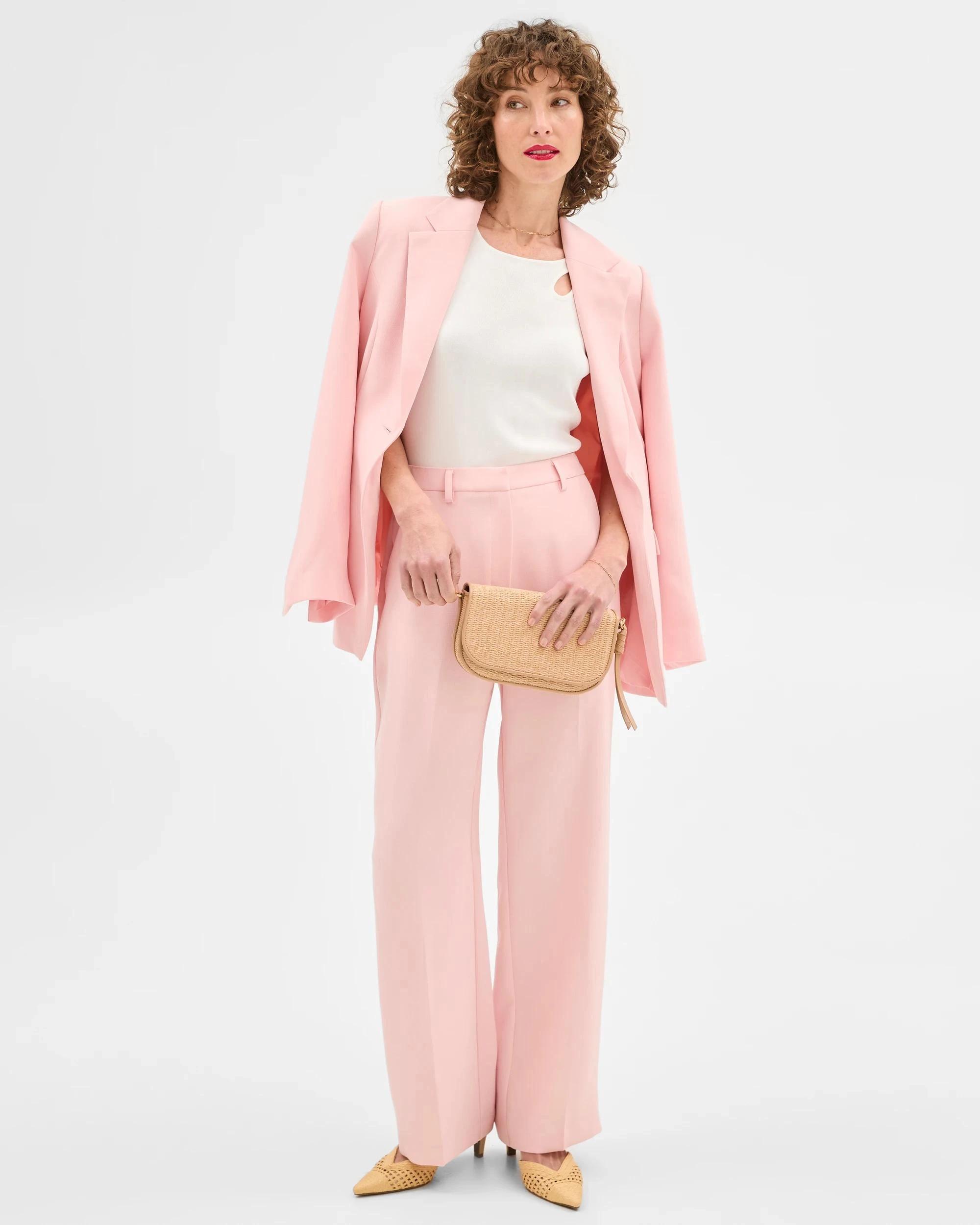 3 Sleeveless Crepe Knit Tank Top - Preview CLOUD DANCER, 3 of 6