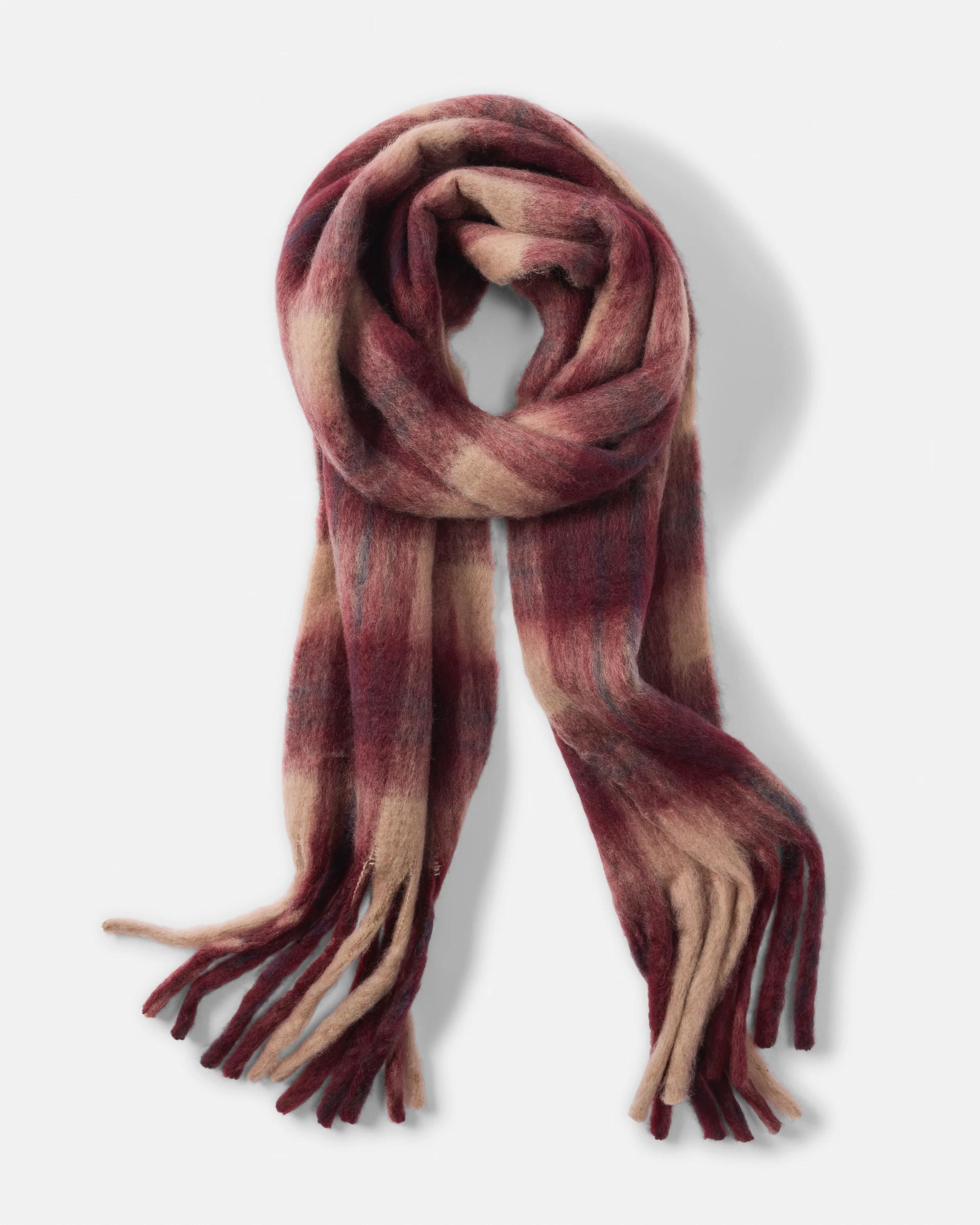 1 Printed Fluffy Scarf Burg Plaid, 1 of 3