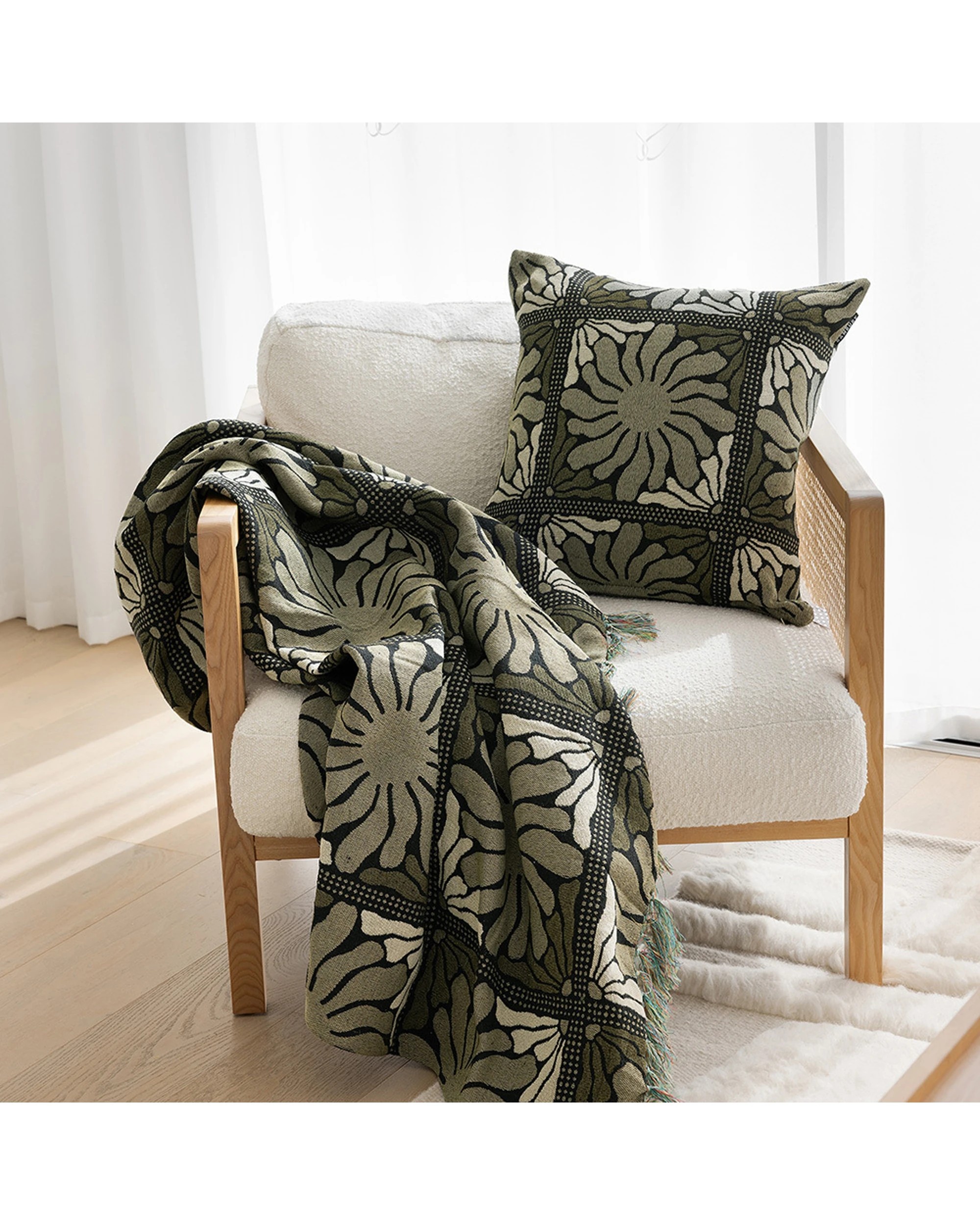 4 Bambury Zinnia Poly/Cotton Throw Blanket Moss 130x180cm - Green, 4 of 5