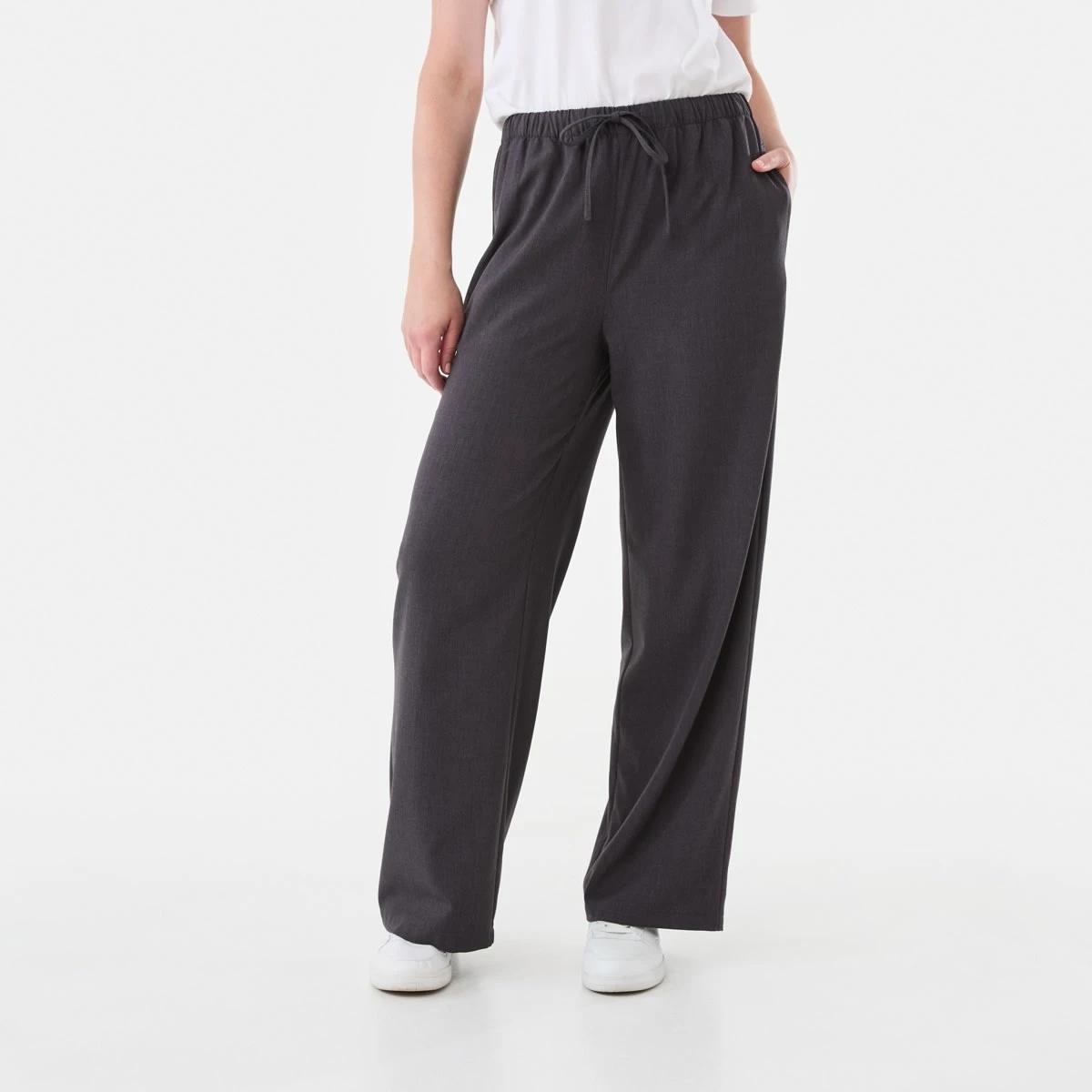1 Pull On Pants Gry Chmrle, 1 of 5