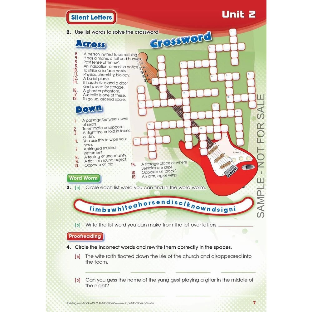 4 Spelling Workbook/Interactive Book E, 4 of 5