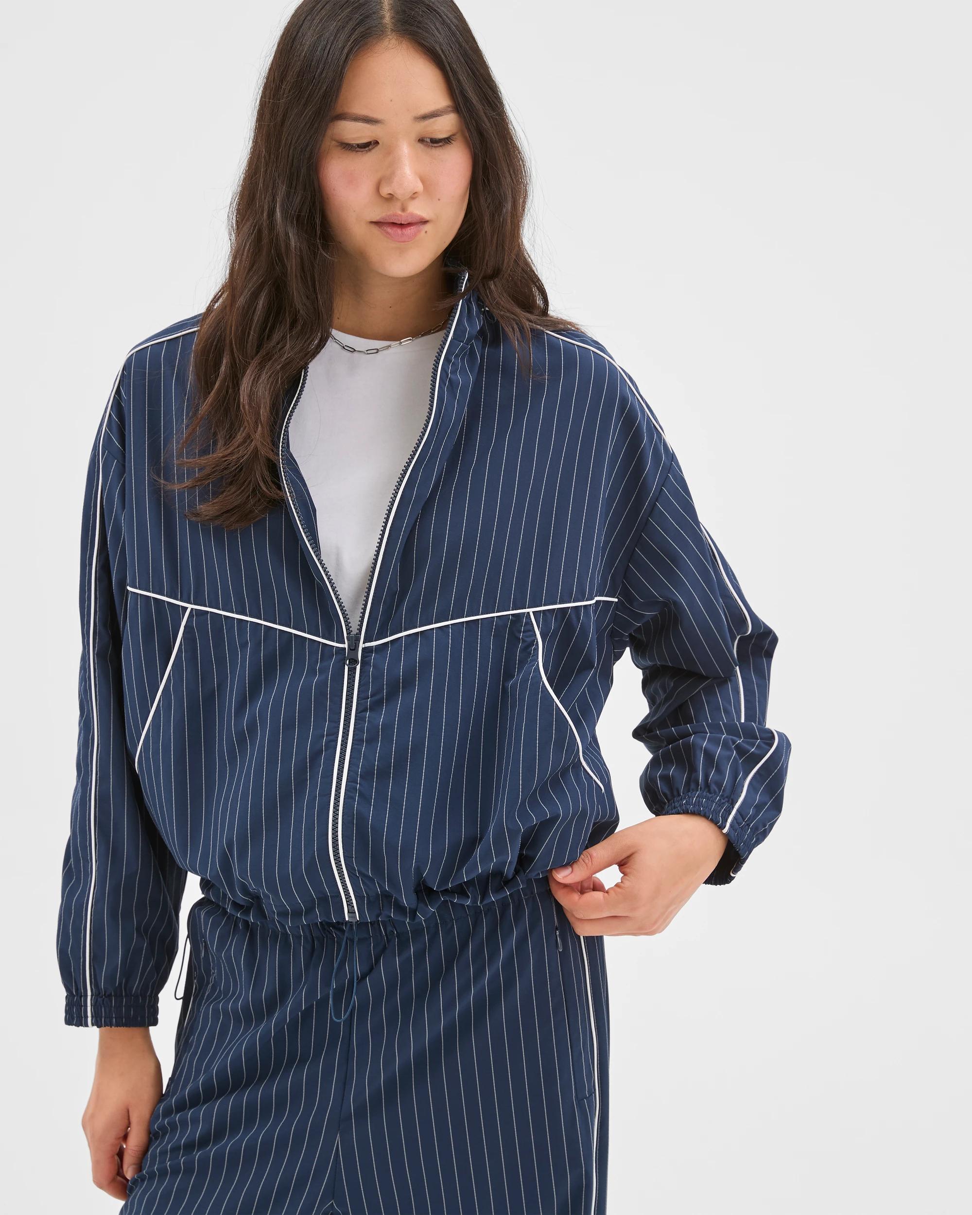 3 Target Active Active Motion Stripe Zip Through Jacket NAVY STRIPE, 3 of 7