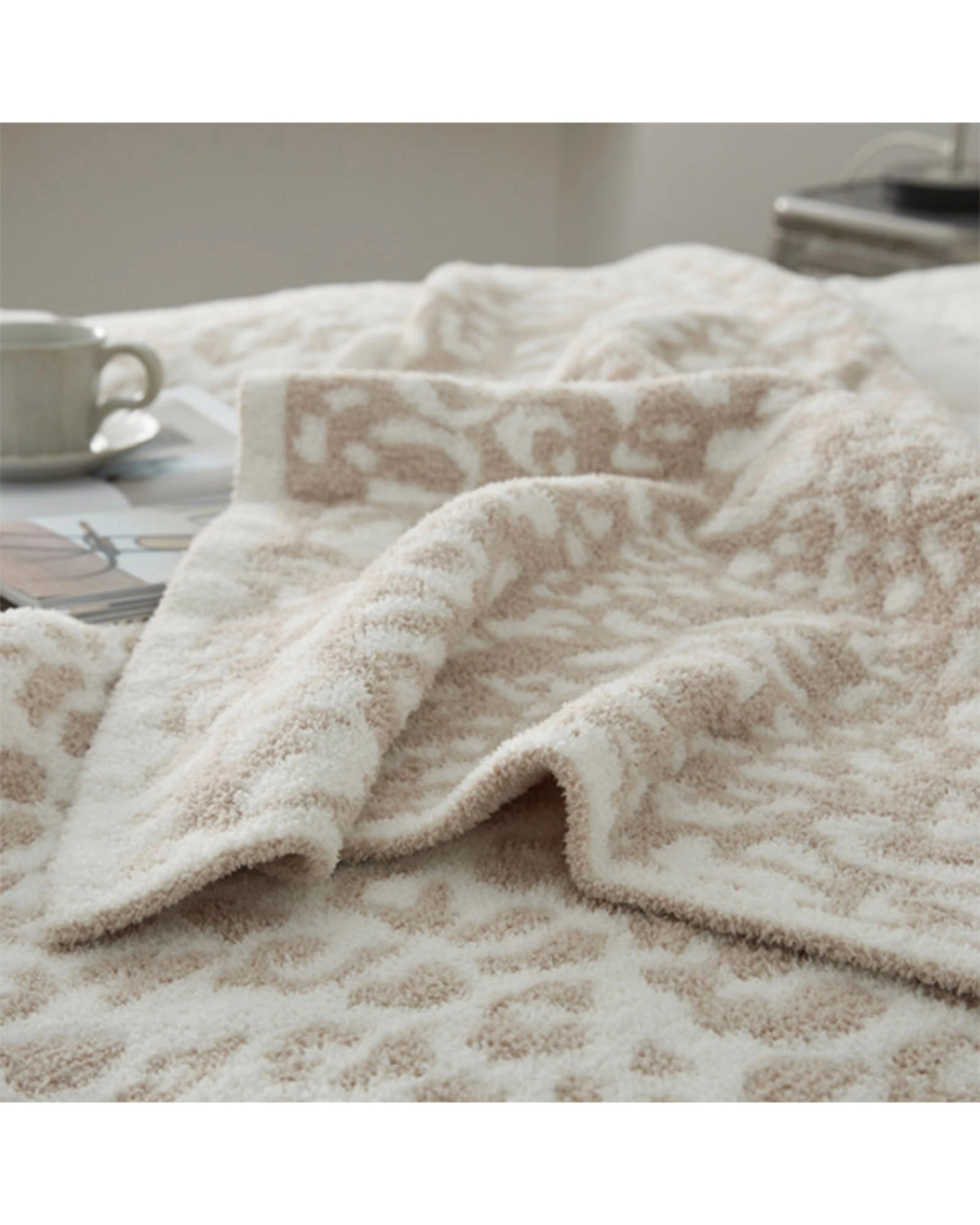 4 Cotton More Leopard Pattern Microfibre Winter Throw Blanket 130x160cm - Beige, 4 of 6