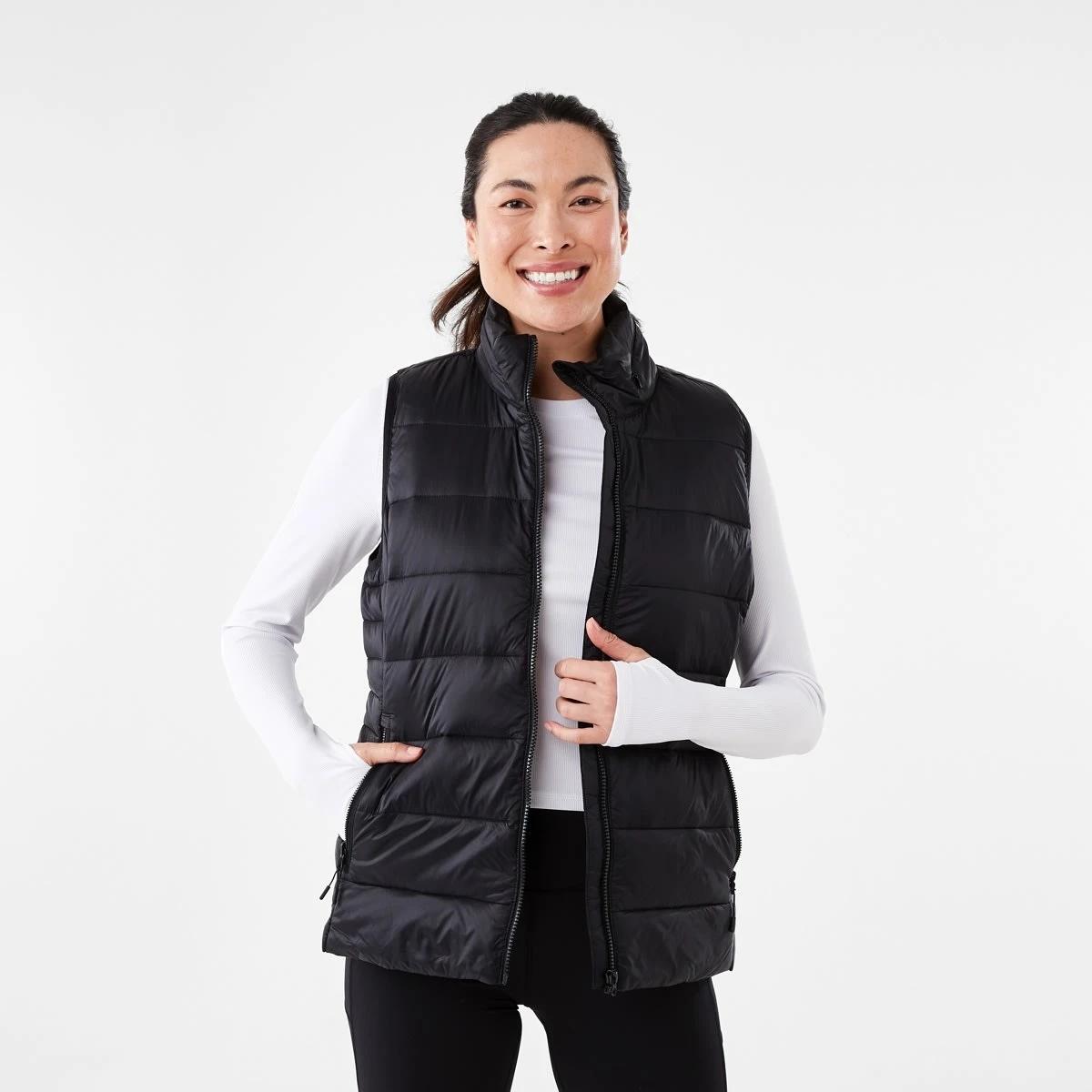 1 Active Womens Packable Puffer Vest Black, 1 of 9