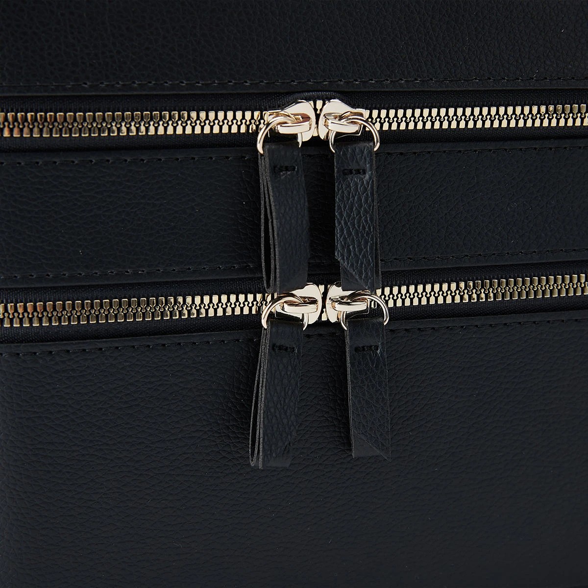 8 Double Tier Beauty Case - Black, 8 of 10