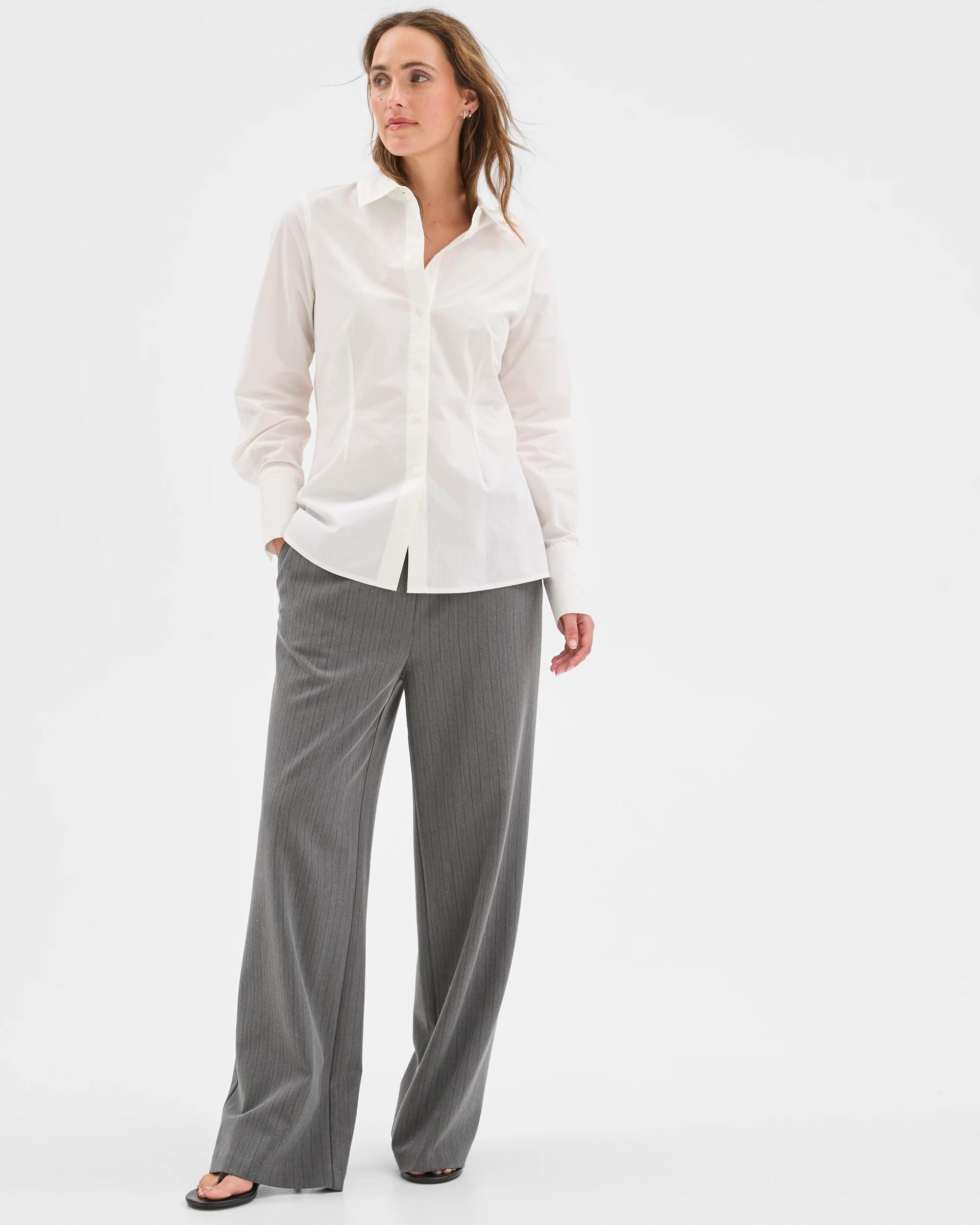 1 Preview Australian Cotton Tailored Waist Shirt PALE OAT, 1 of 7