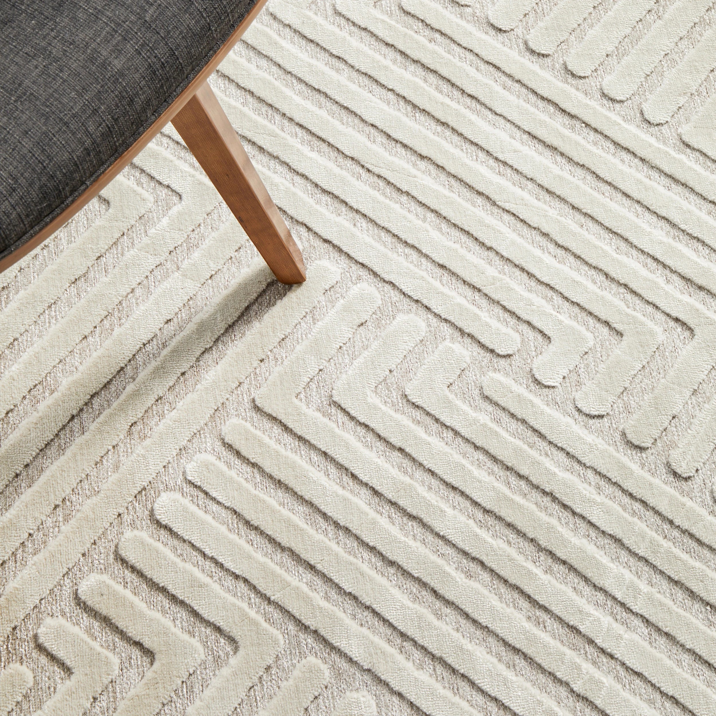 8 Common Ground Rugs Citadel 47 400x300cm - White, 8 of 9