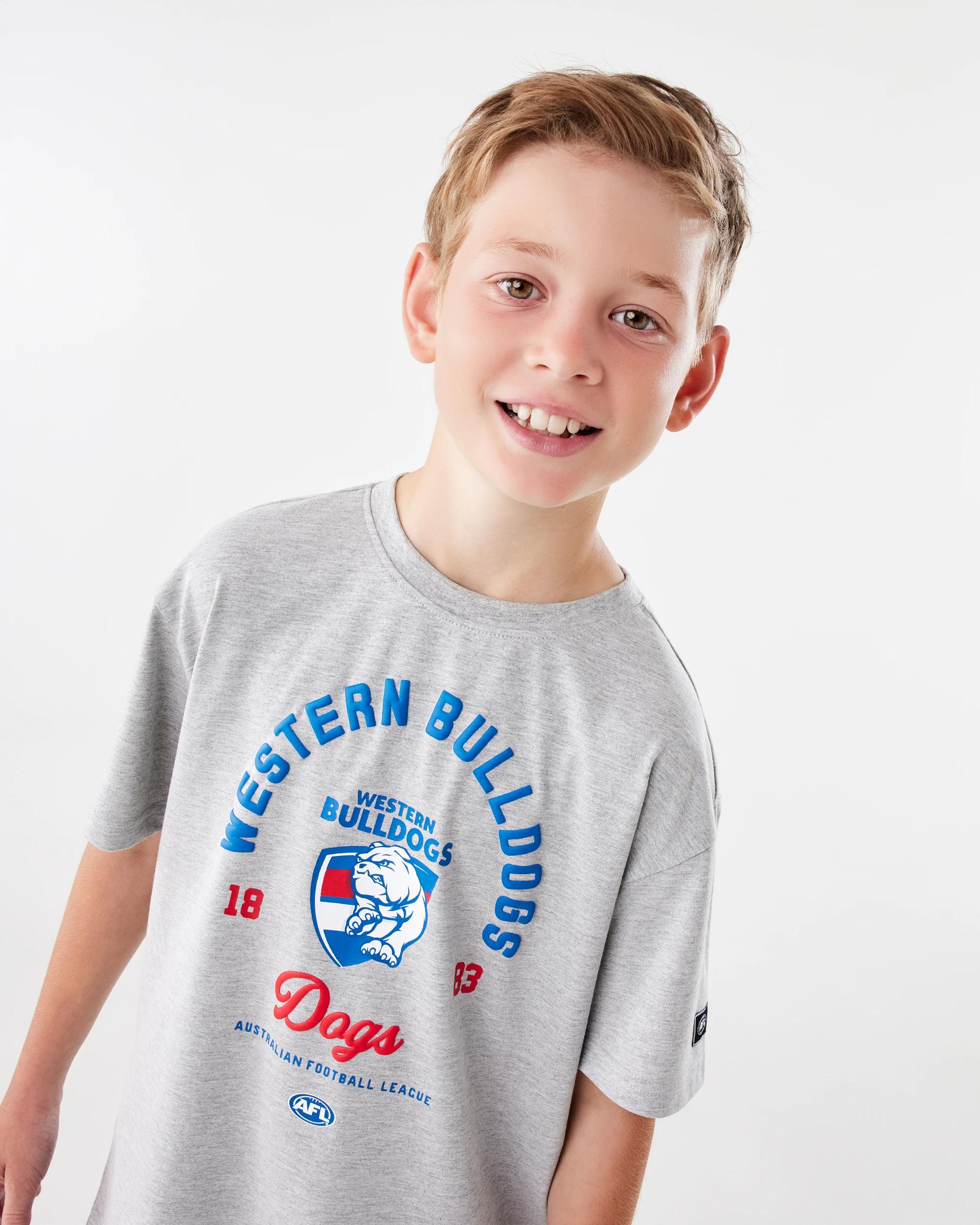 4 Official AFL Kids T-shirt Bulldogs, 4 of 9