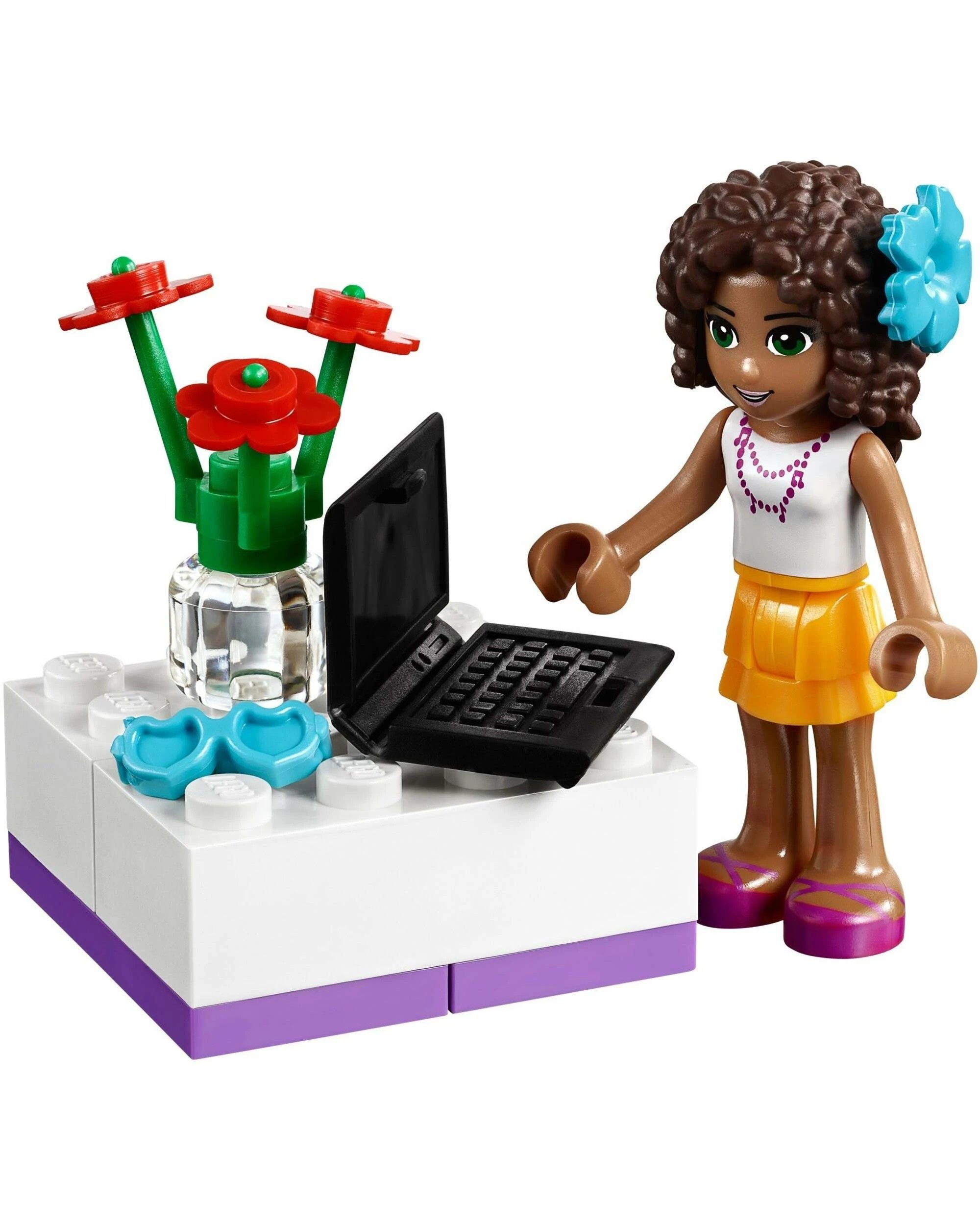 2 LEGO Friends Andrea's Bedroom 41010, 2 of 5