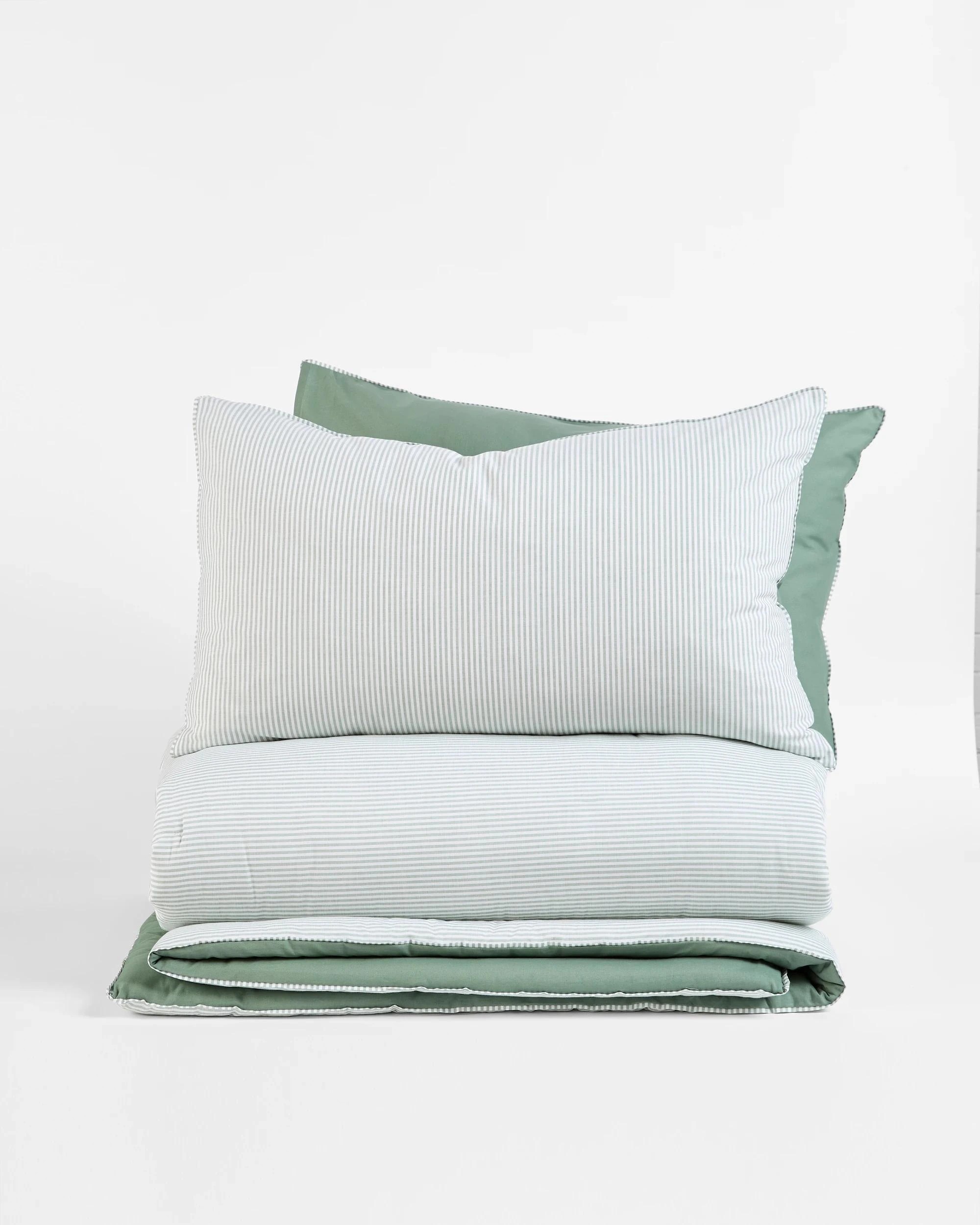 3 Target Hampton Comforter Set - Queen Bed - Green, 3 of 10