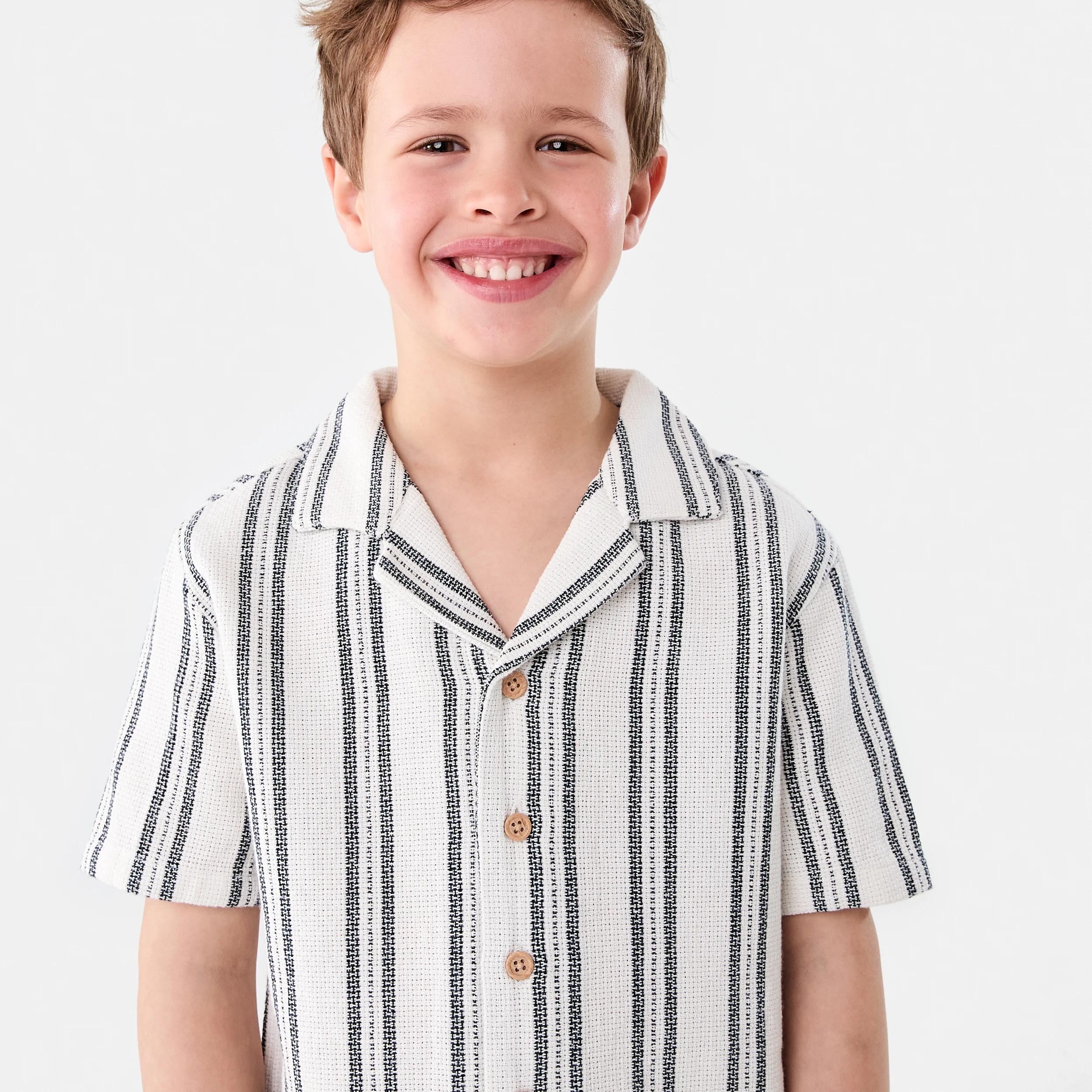 3 Short Sleeve Textured Stripe Resort Shirt Blk Stripe, 3 of 7