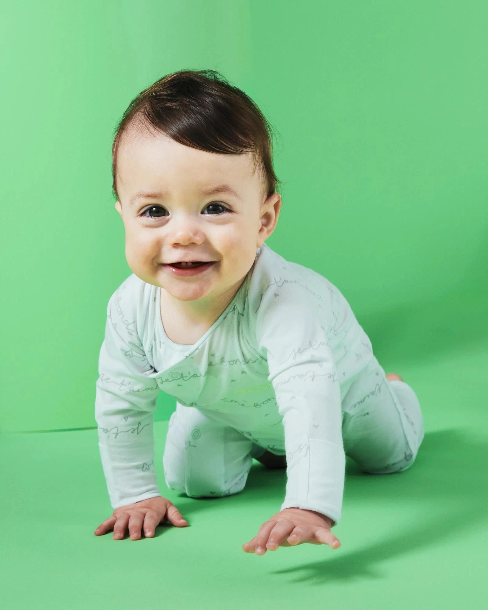 1 Bonds Baby Newbies Cozysuit Coverall WHITE, 1 of 5