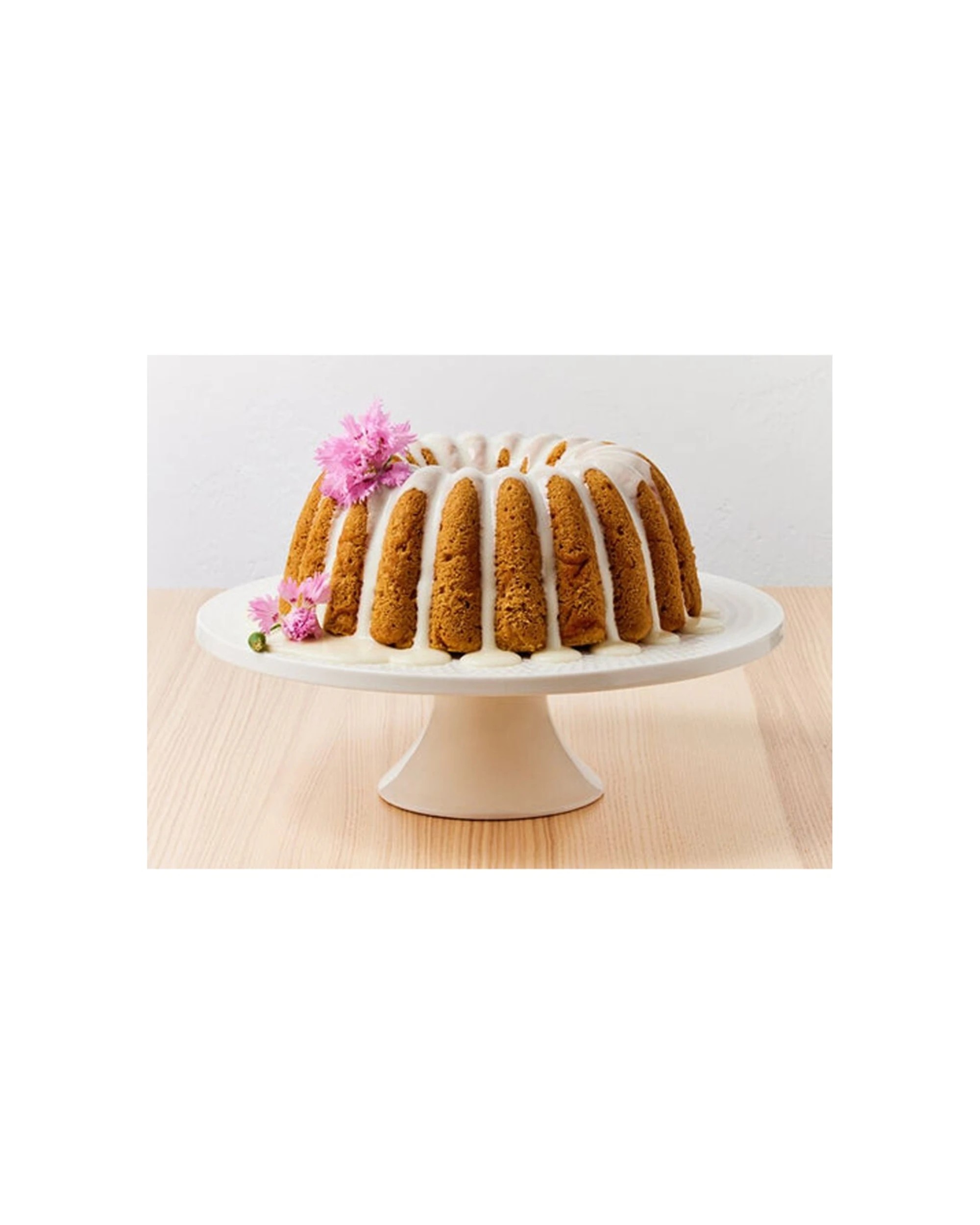 3 Maxwell & Williams Basics Diamonds Footed Cake Stand 30cm Porcelain Serving
 - White, 3 of 3