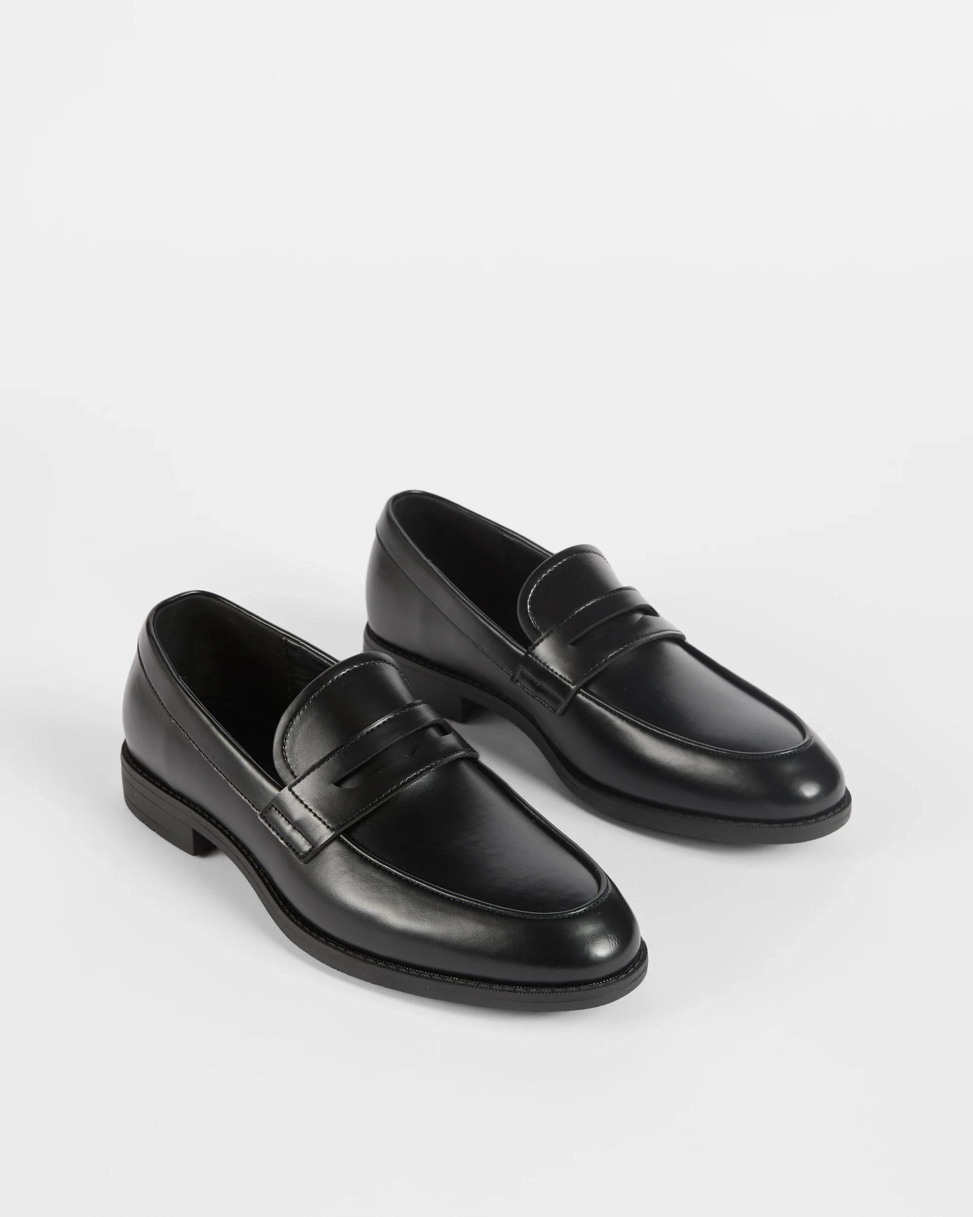 2 Target Man Dress Loafer BLACK, 2 of 3