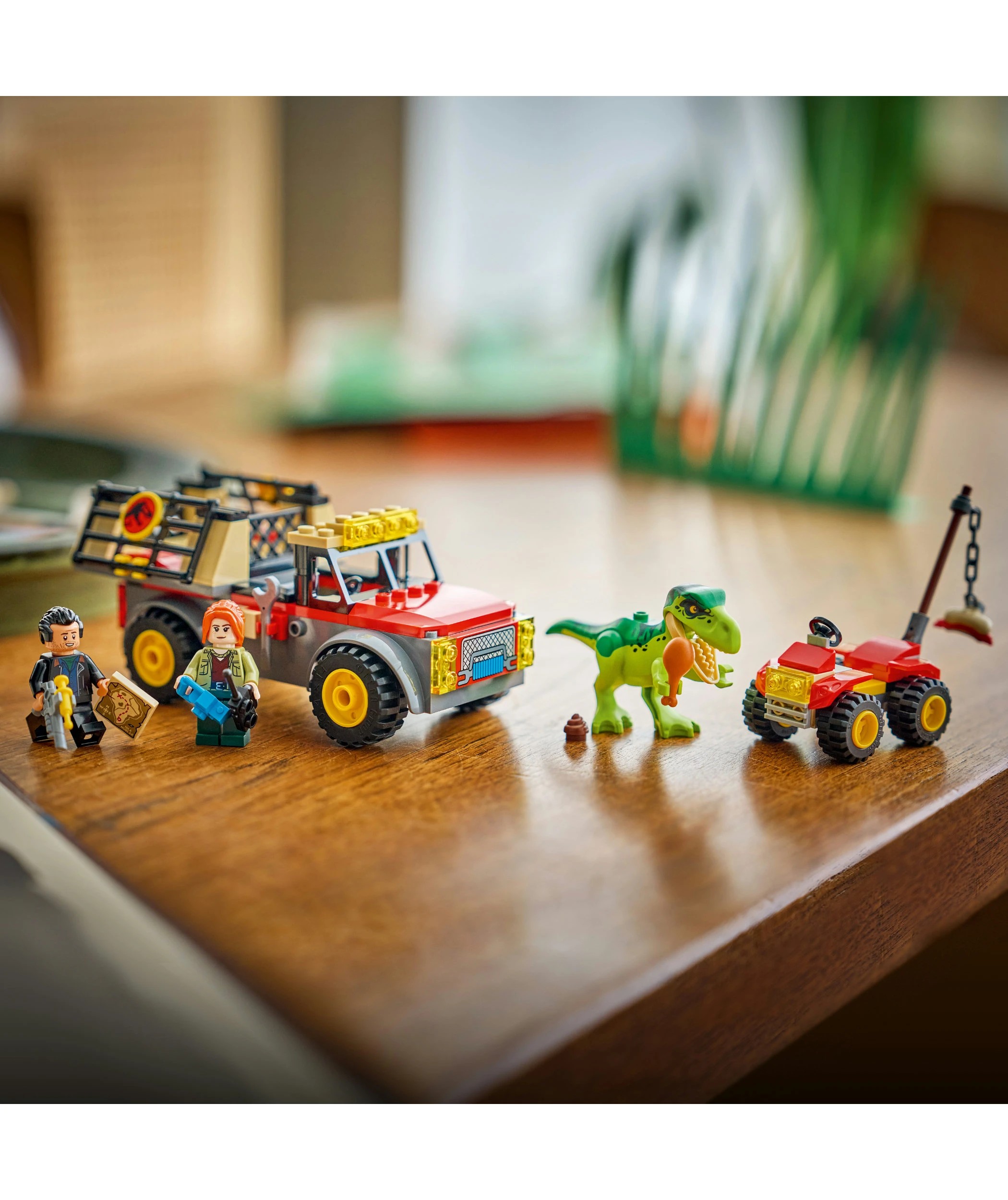 9 LEGO Jurassic World Young T. rex Transport Truck 77978, 9 of 10