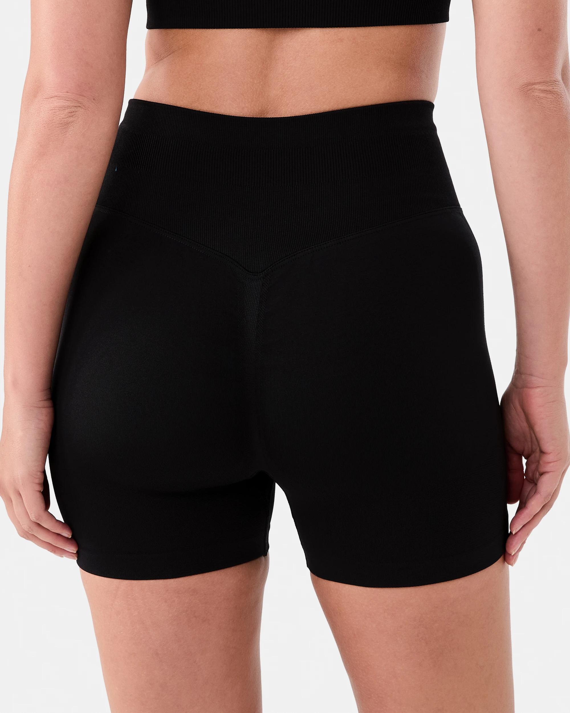3 Active Womens Lift and Form Bike Shorts Black, 3 of 5