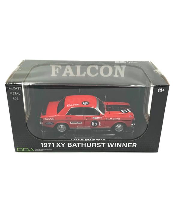 DDA Collectibles Ford XY GTHO 65E 1971 Bathurst Winner Allan Moffat Red 1:32 Scale Diecast Vehicle - Red