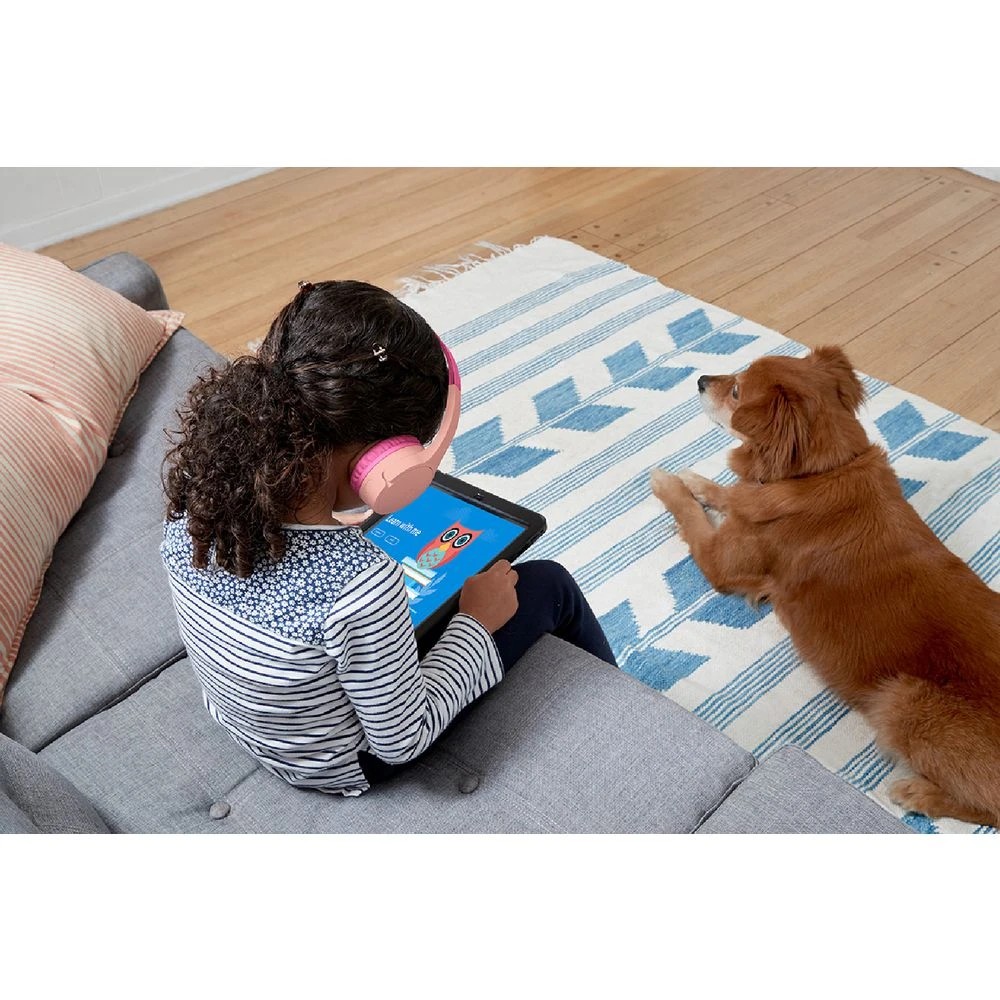 4 Belkin SoundForm Mini Wireless Kids Headphones Pink, 4 of 5