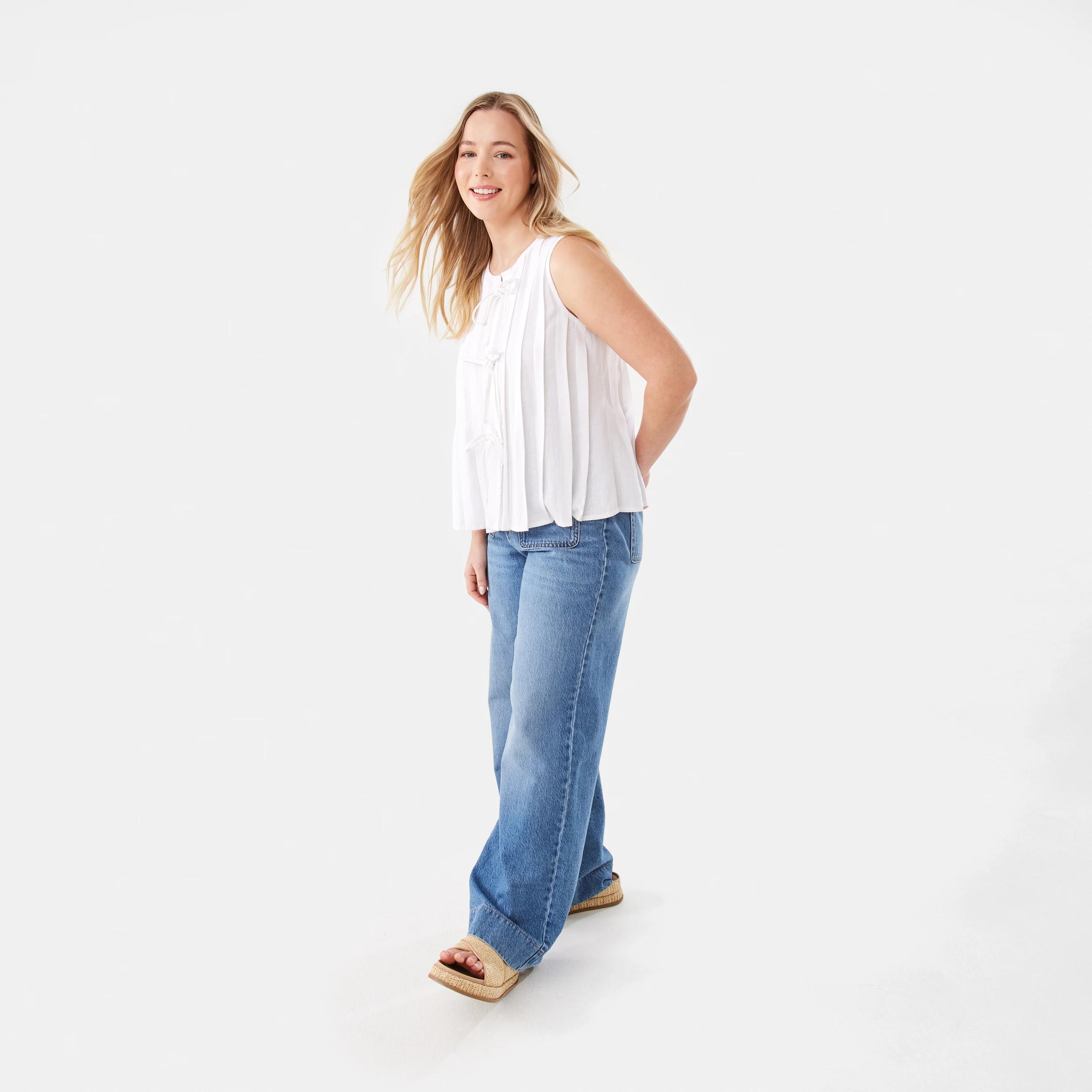 3 Sleeveless Pleated Tie Front Top White, 3 of 7