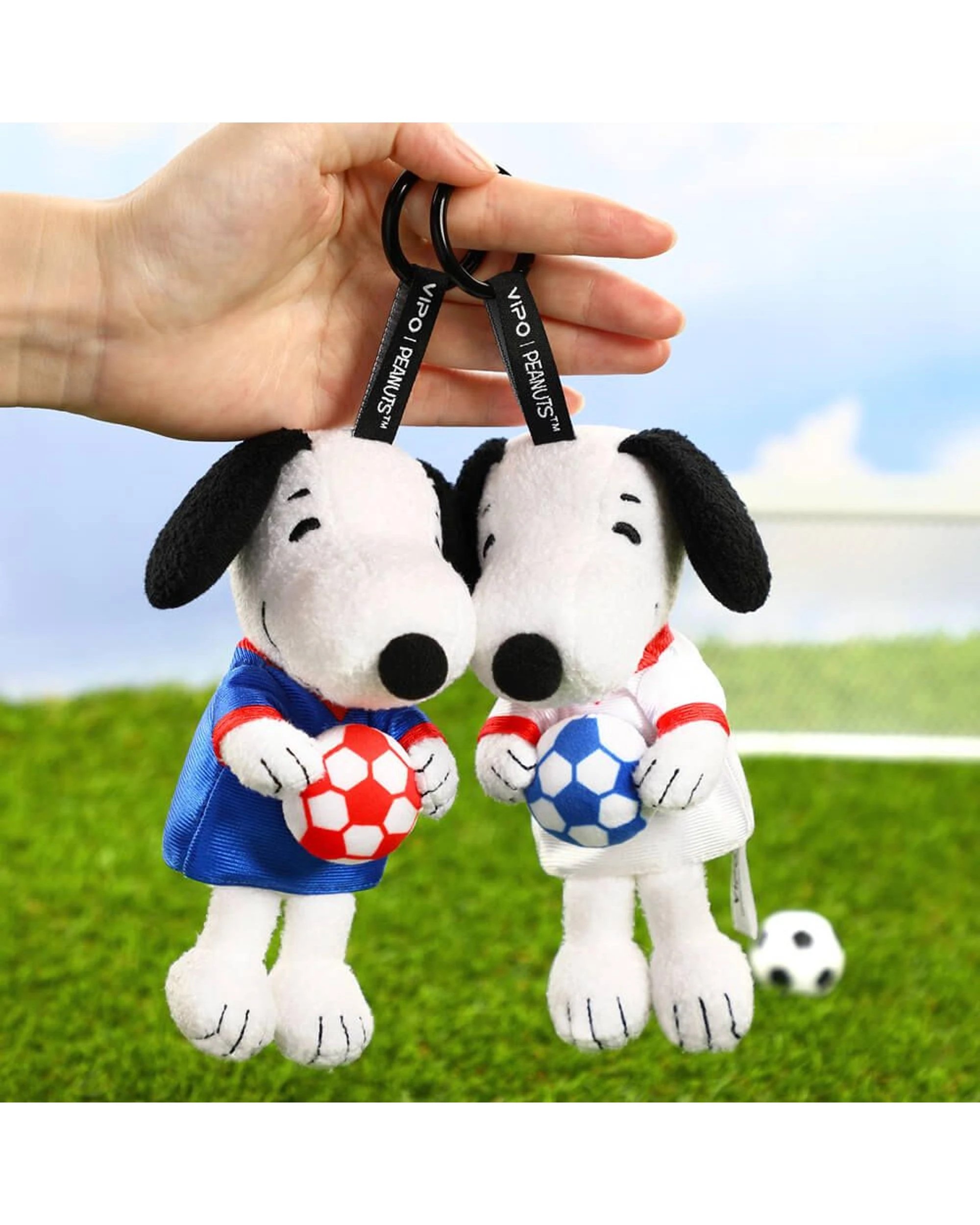8 Peanuts Soccer Series Plush Keychain Blind Box, 8 of 9