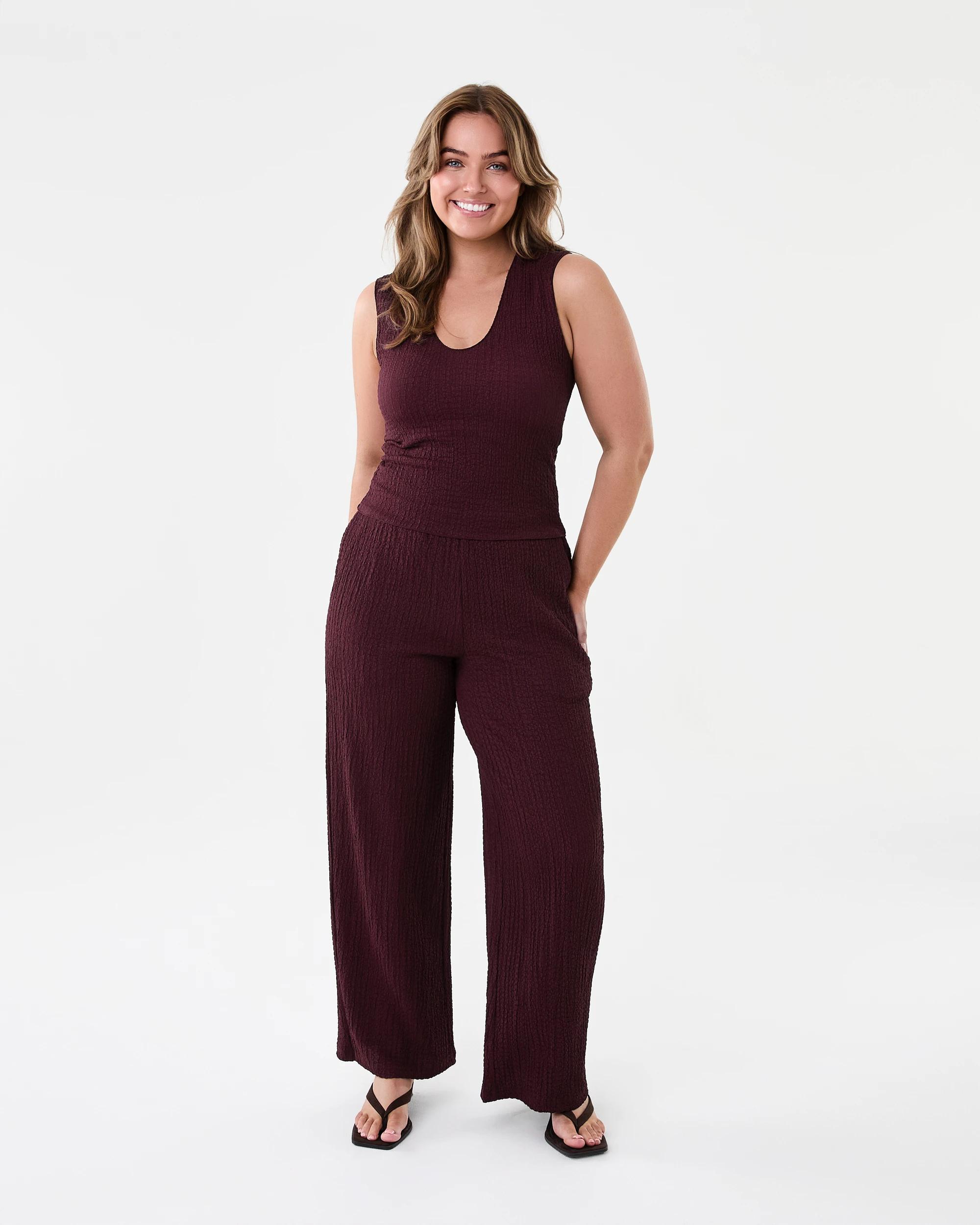 7 Textured Pants Red Royale, 7 of 7