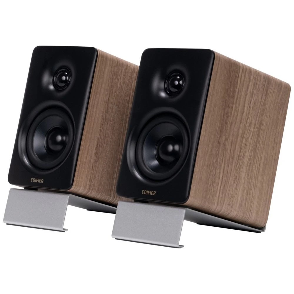 3 Edifier M60 Desktop Speakers Oak, 3 of 5
