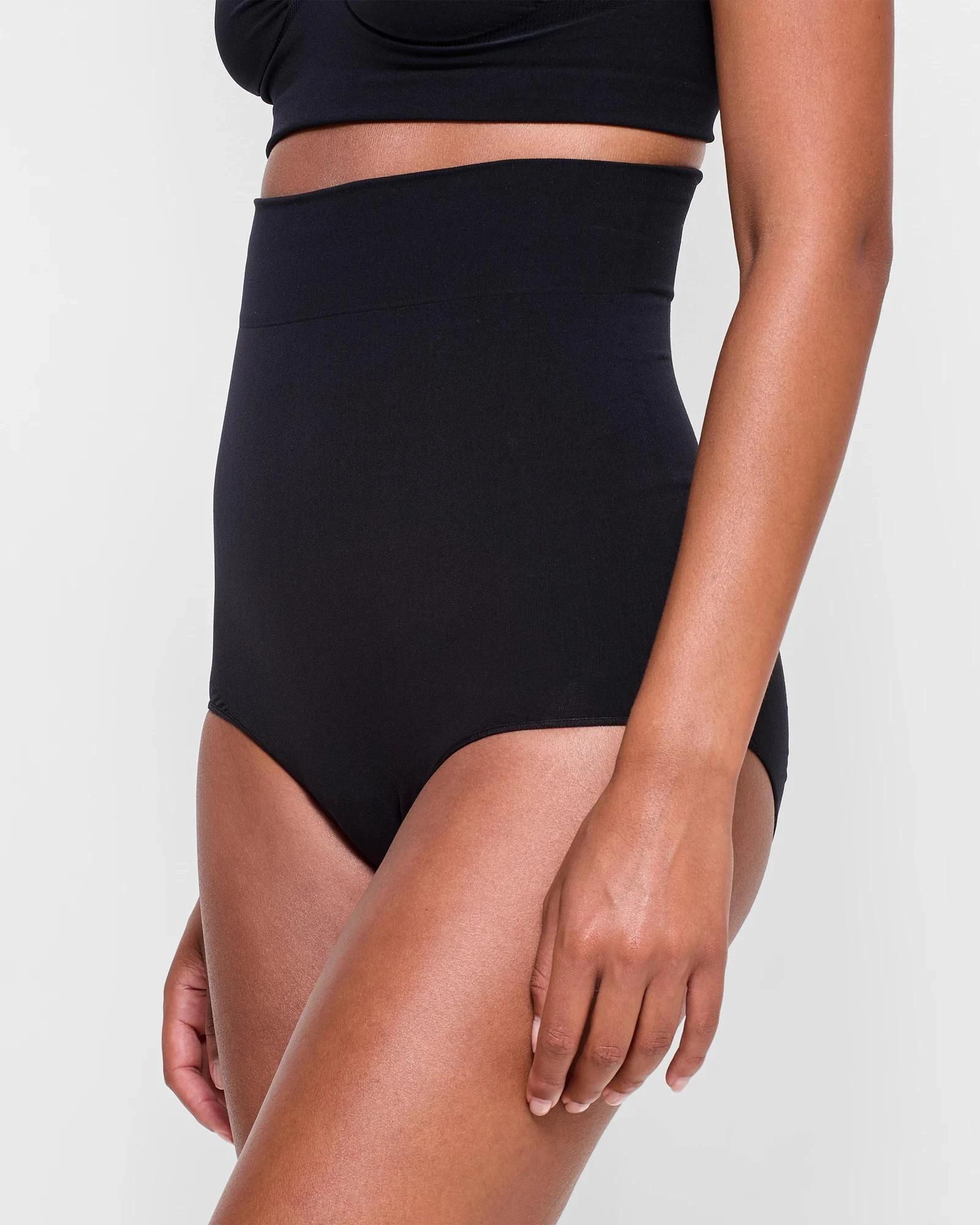 3 Target Woman Seamfree Sculpt High Waisted Full Briefs BLACK, 3 of 5