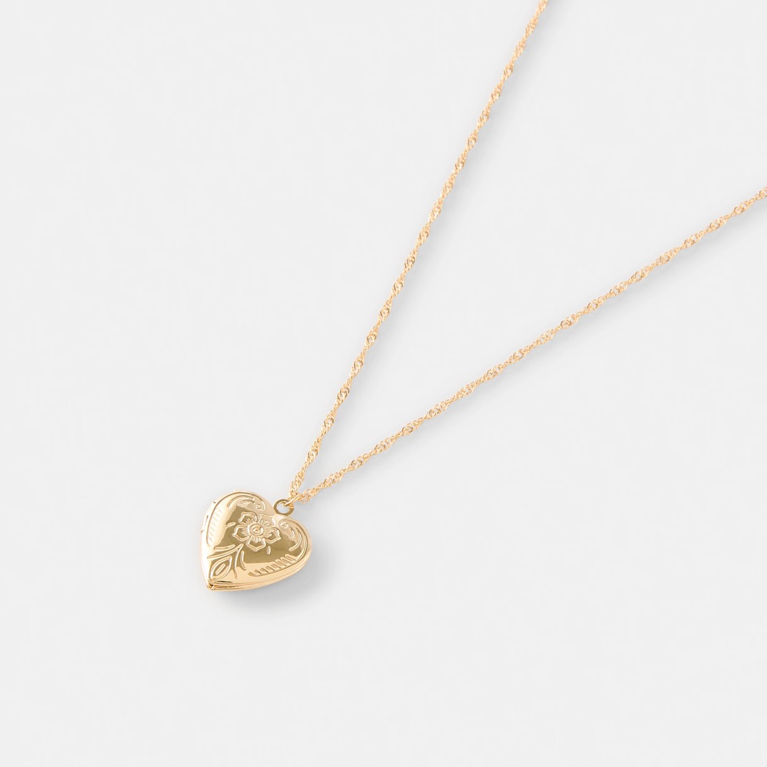 1 Heart Locket Necklace - Gold Tone, 1 of 5