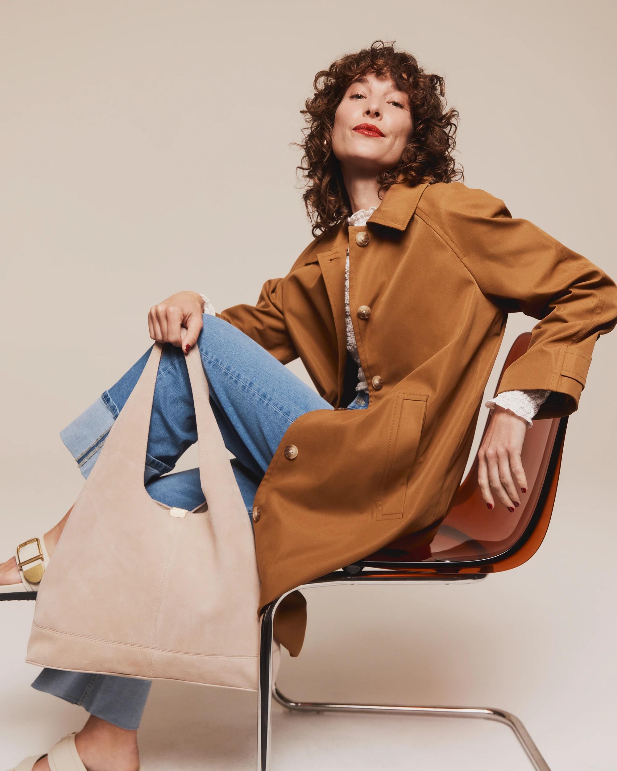 3 Target Premium Suede Leather Slouch Shoulder Bag SAND, 3 of 4