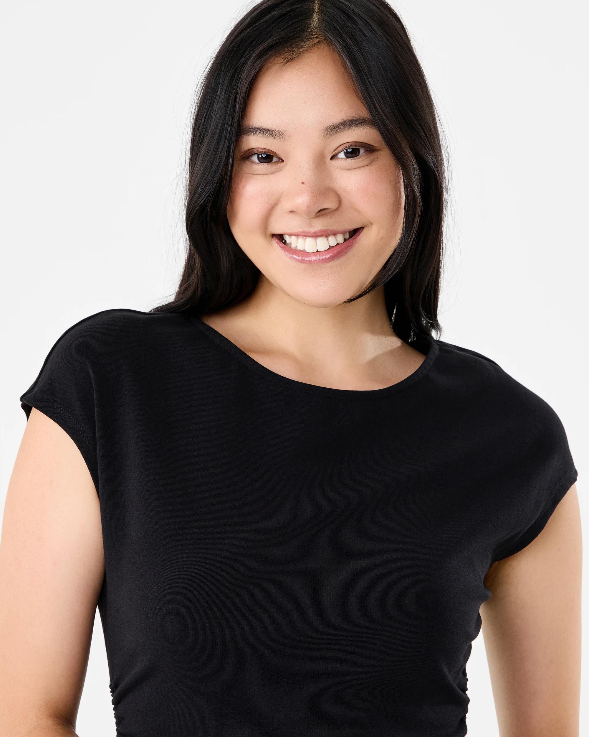 4 Short Sleeve Gathered Waist Midi Dress Black, 4 of 8