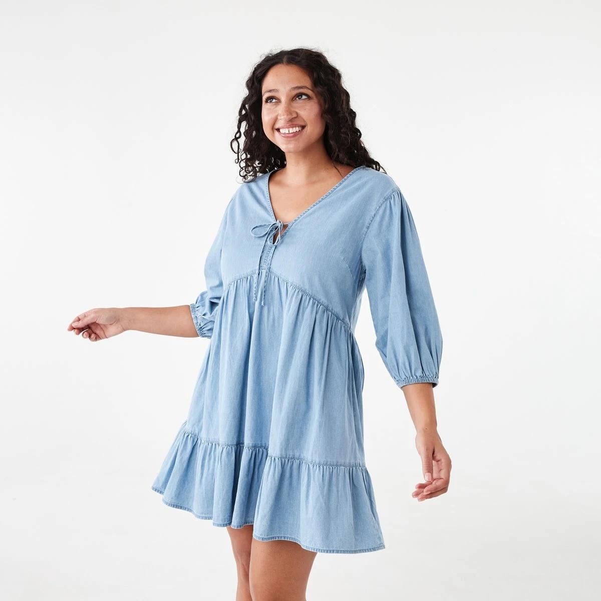 2 3/4 Balloon Sleeves Tie Front Mini Dress Light Wash, 2 of 7