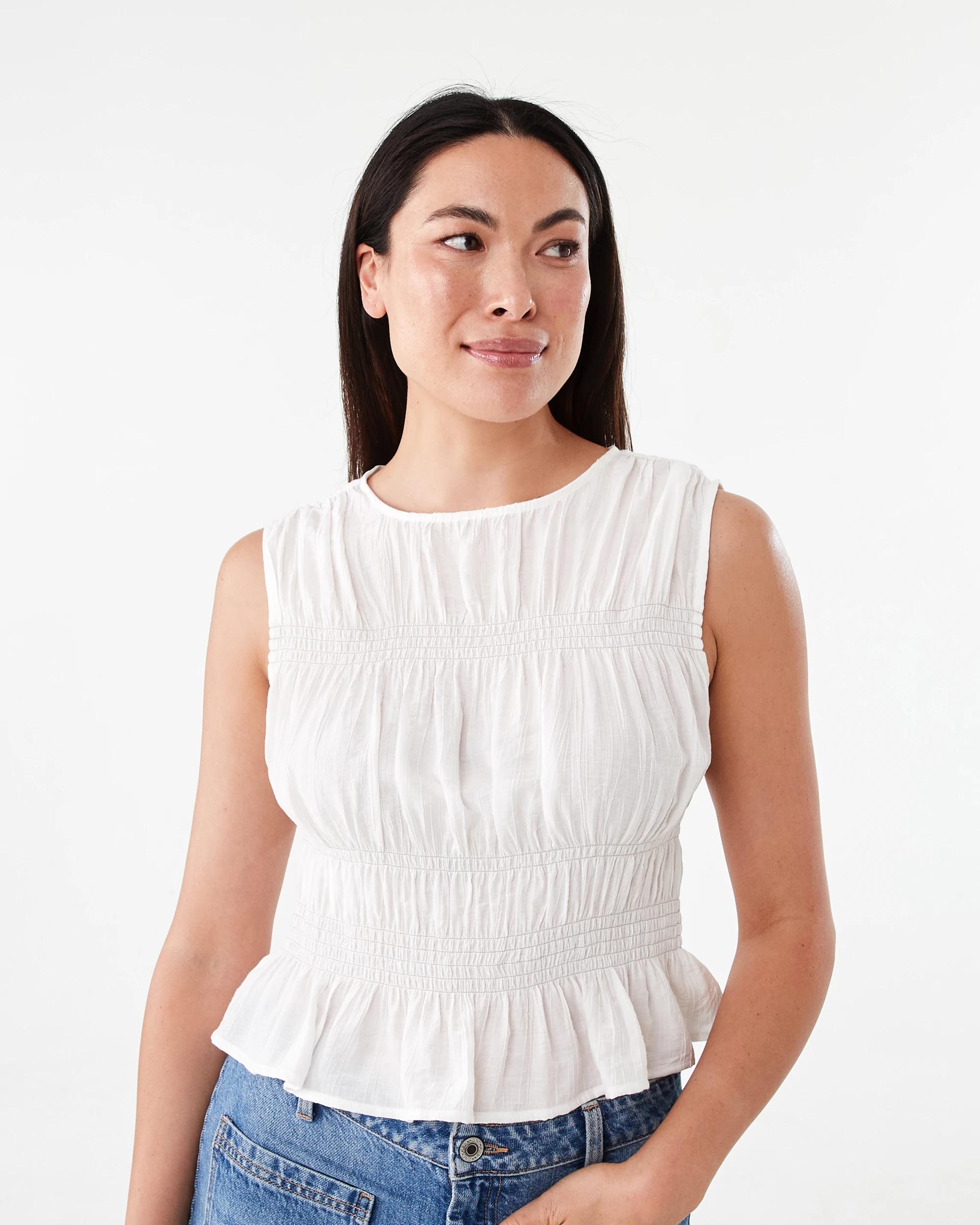 1 Sleeveless Shirred Detail Top Cld White, 1 of 6