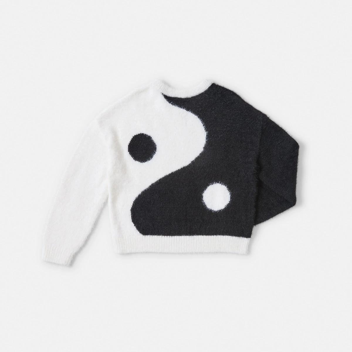 8 Jacquard Knit Top Yin Yan, 8 of 8