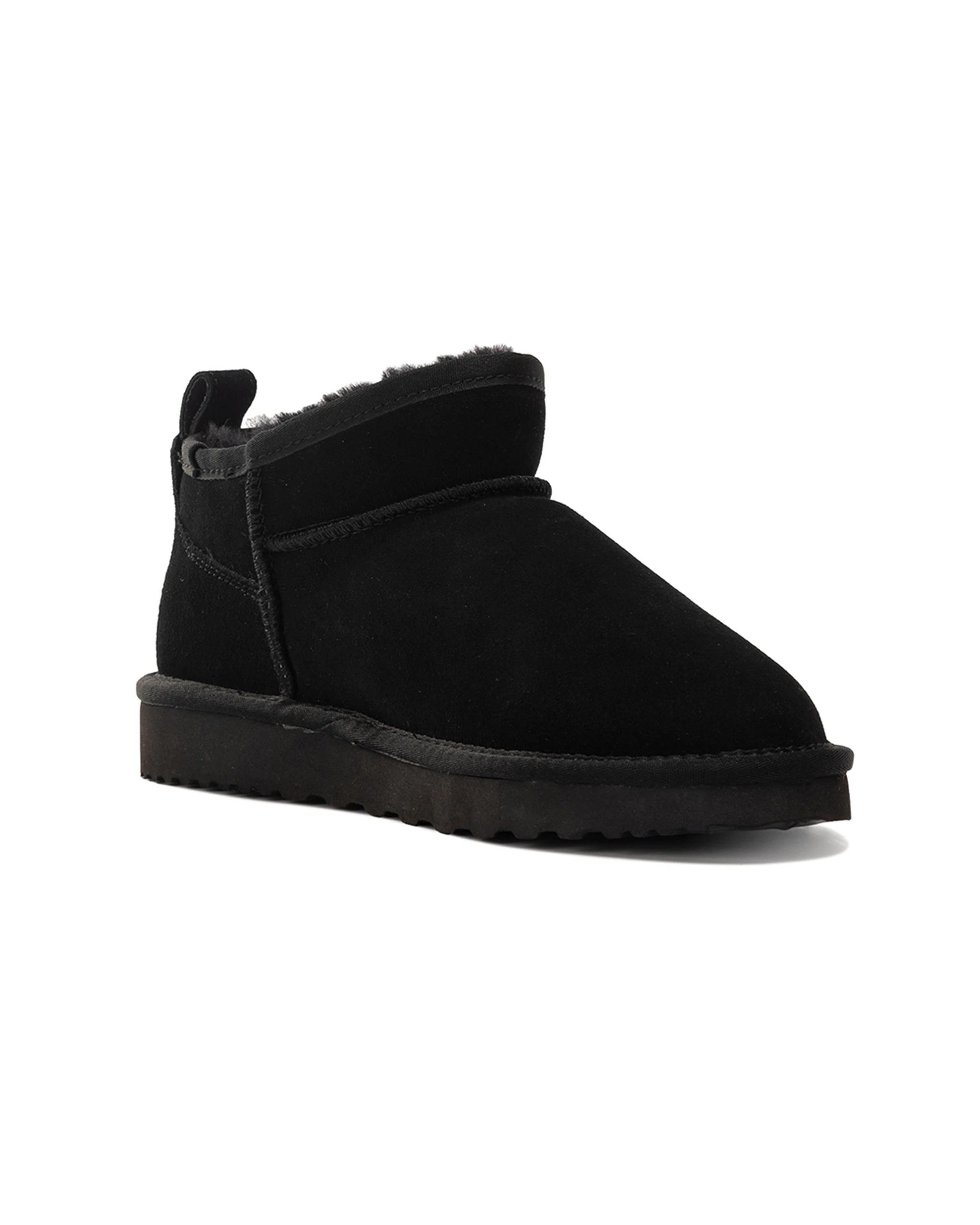 1 AUS WOOLI Airlie Premium Sheepskin Ultra Mini UGG BLACK, 1 of 7