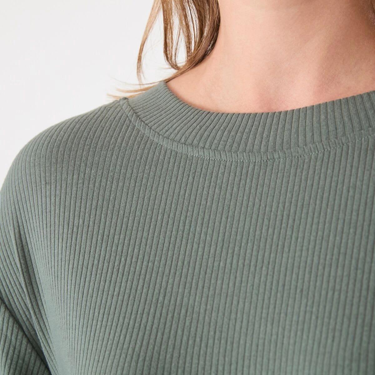 7 Brushed Rib Reversible Top Smke Green, 7 of 8