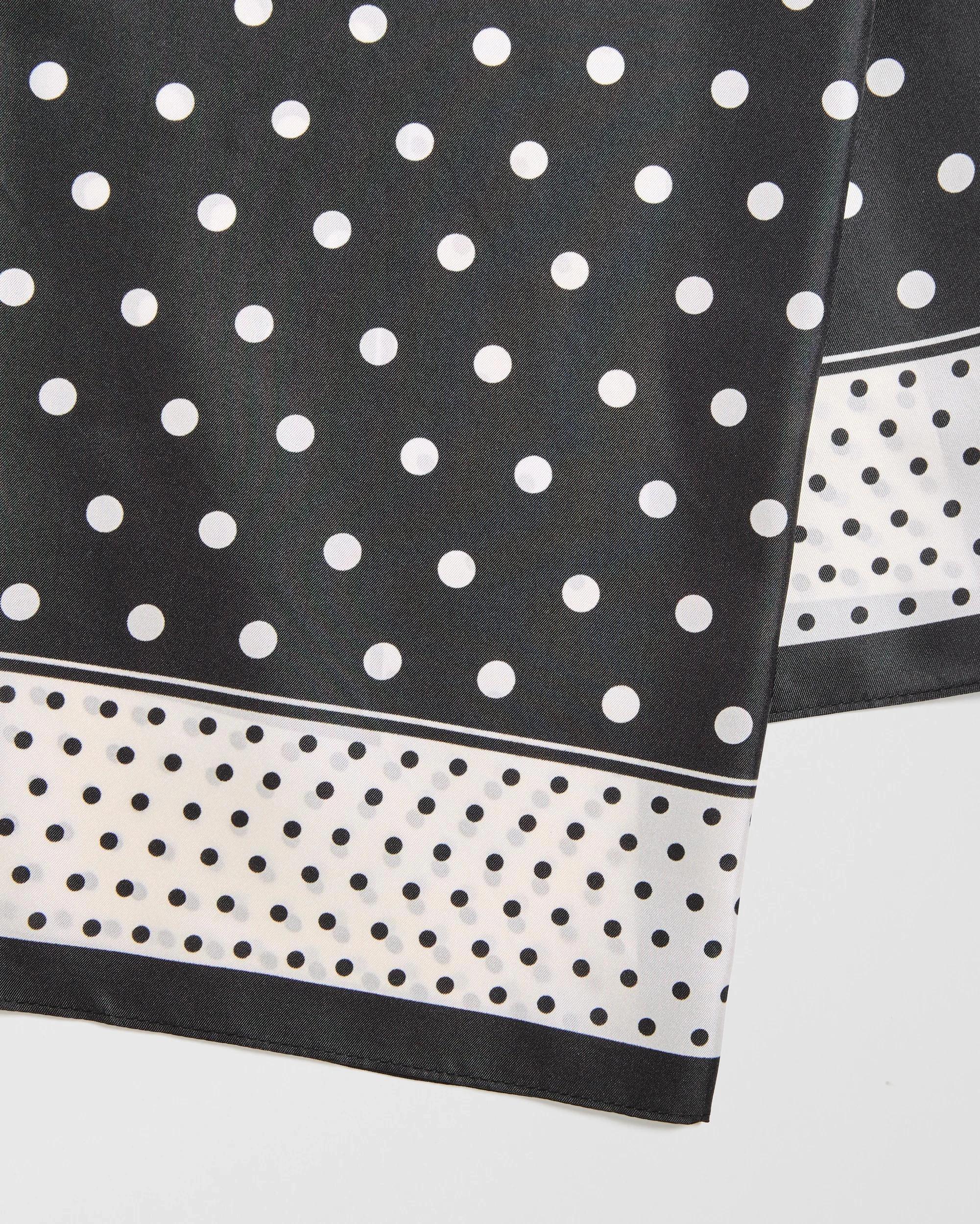 2 Target Square Silk Twill Scarf DOT PRINT, 2 of 2