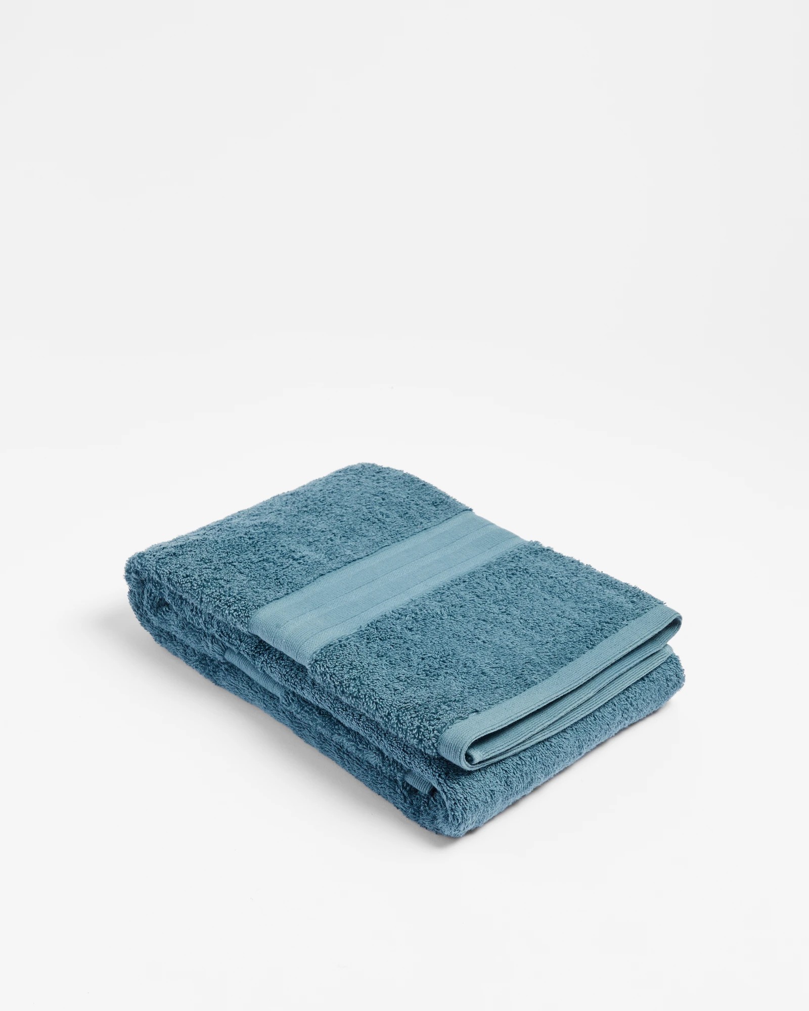 2 Grandeur Bath Towel
 - Green, 2 of 6