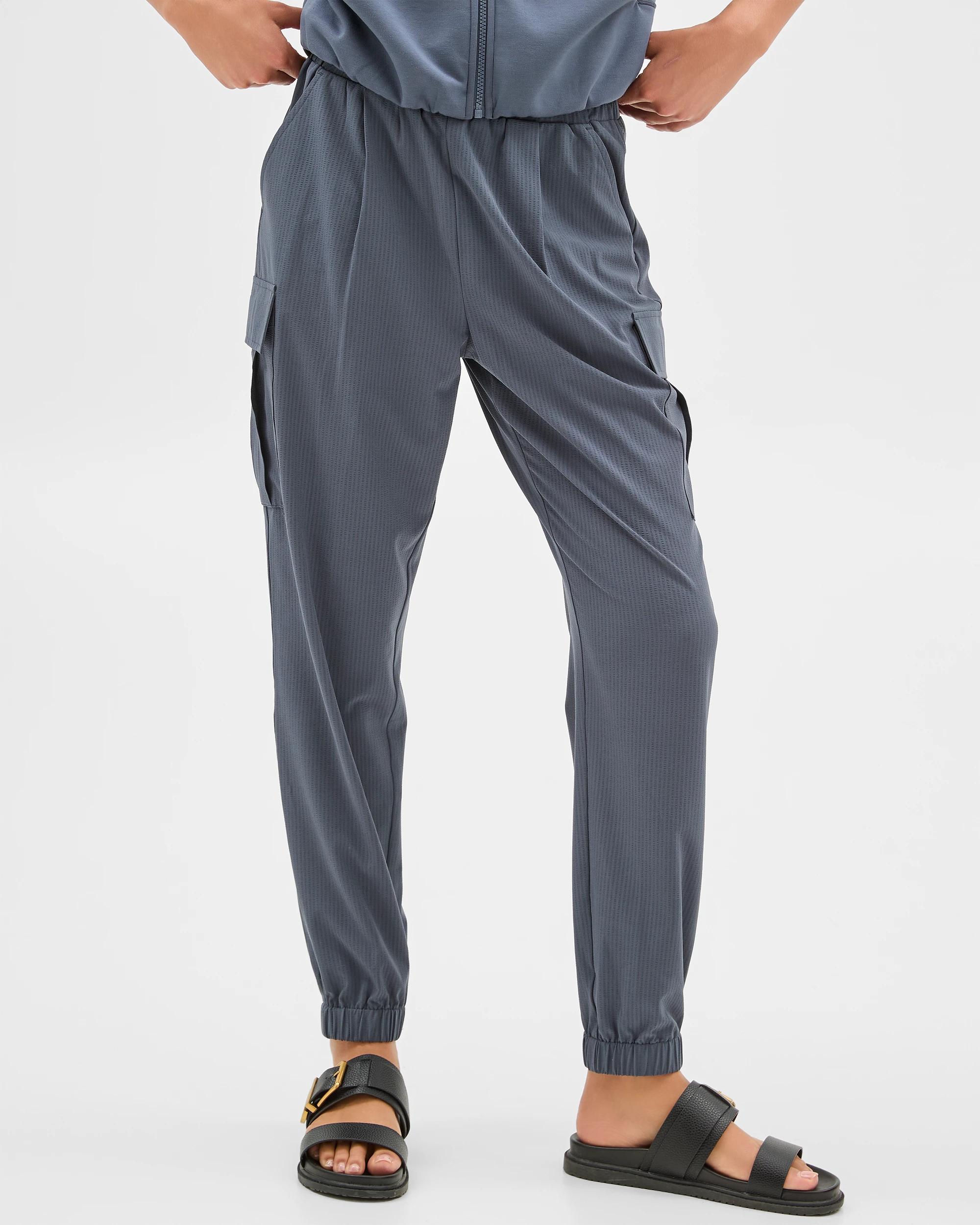 3 Target Active Woven Cargo Pants SMOKE, 3 of 6