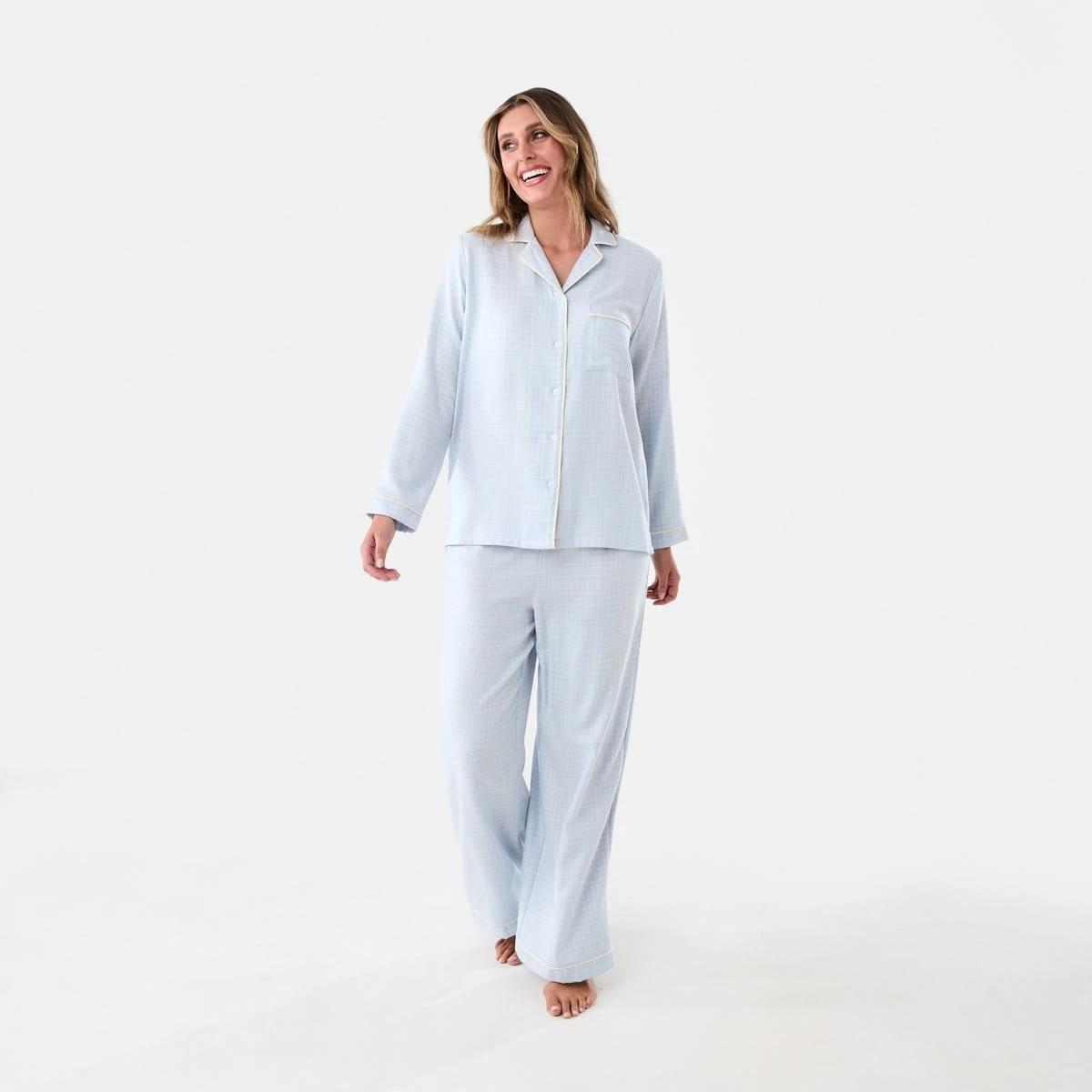 1 Classic Flannel Pyjama Set Chk Bl Min, 1 of 7