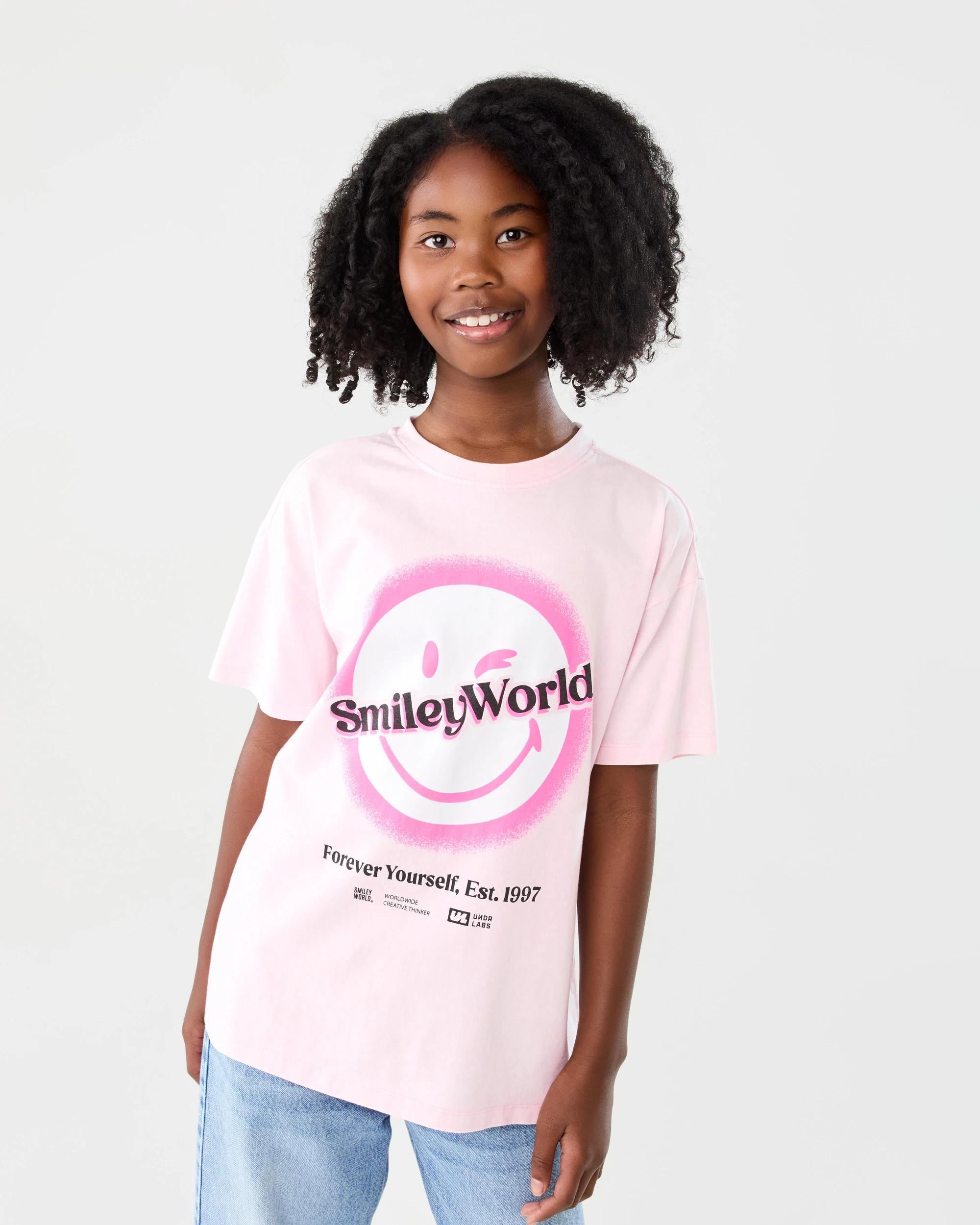 1 SmileyWorld License Oversized T-shirt Smiley, 1 of 7