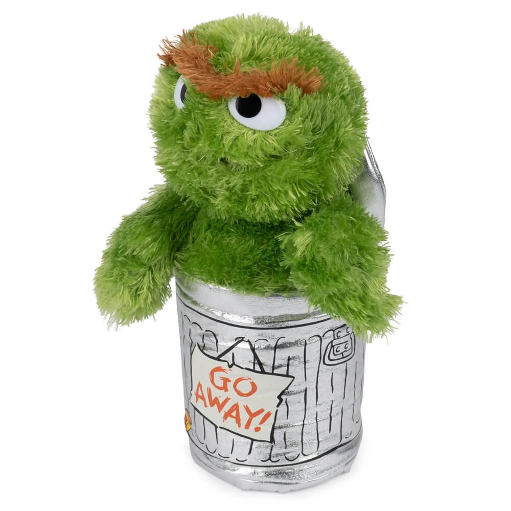 3 Sesame Street - Oscar the Grouch - Kids Soft Toy, 1 year+ - Green, 3 of 5