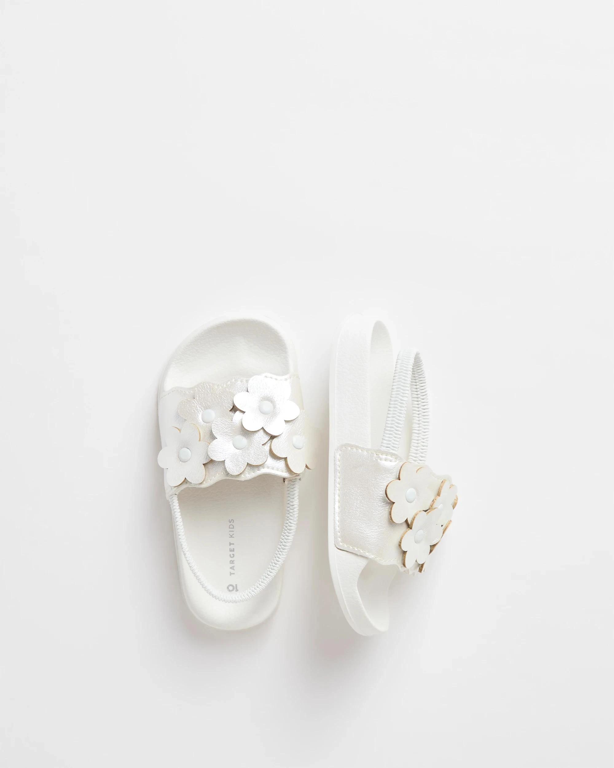 3 Target Girls Junior Glitter Flower Slide SILVER, 3 of 3