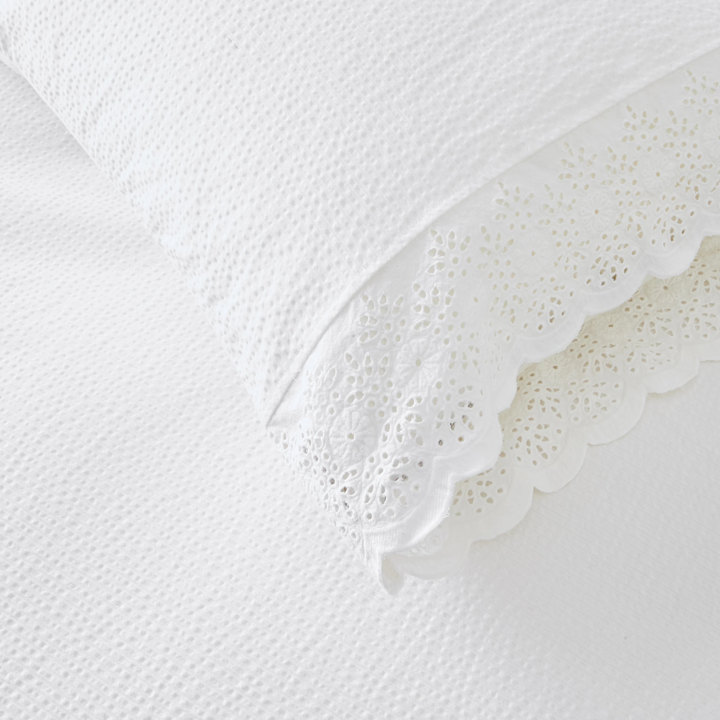 3 Lace Cotton Quilt Cover Set - Super King Bed, White, 3 of 6