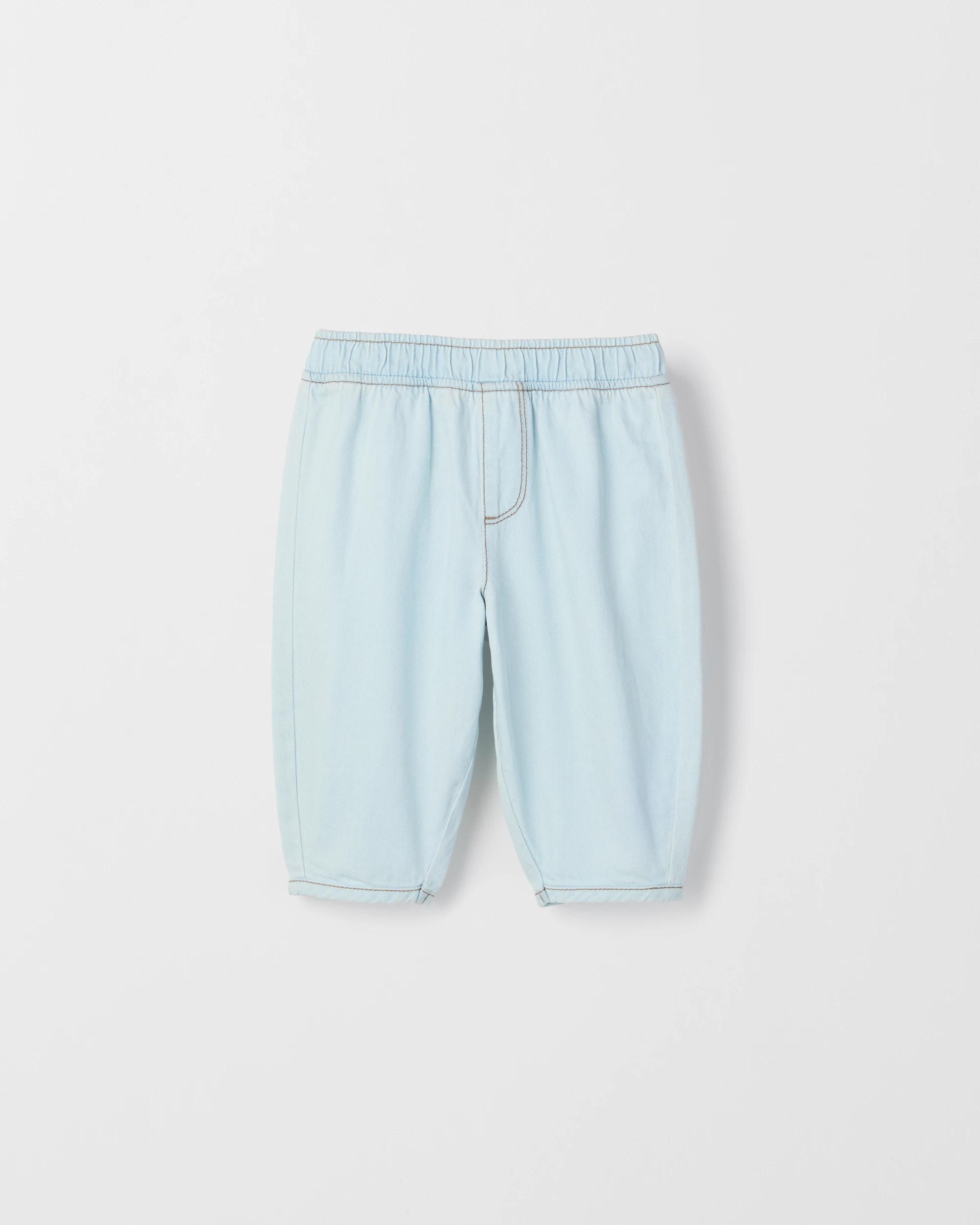 4 Target Baby Baby Barrel Leg Jeans LIGHT WASH, 4 of 4