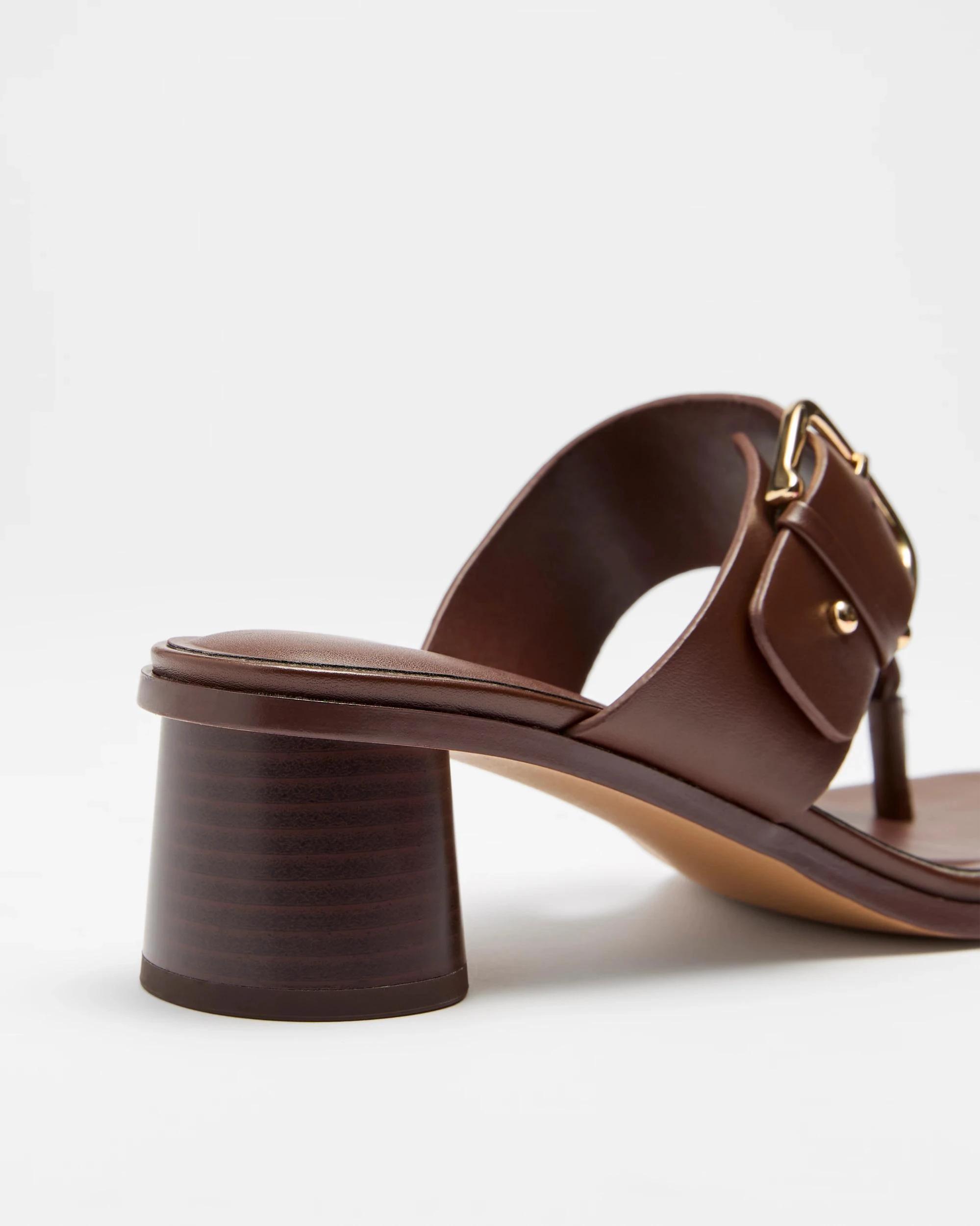 2 Target Woman Womens Round Thong Heel - Ellie CHOCOLATE BROWN, 2 of 3