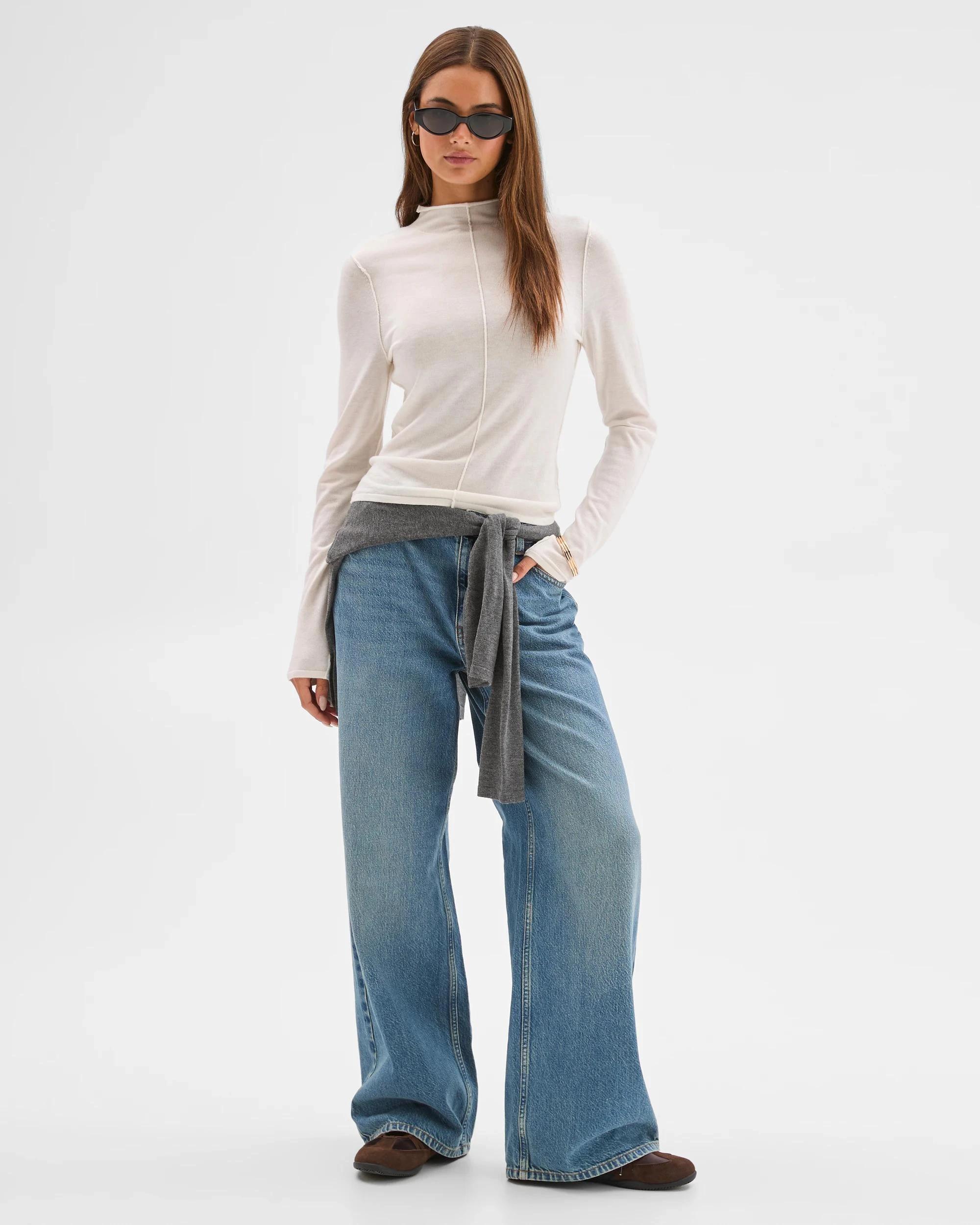 1 Lily Loves Exposed Seam Skivvy Top LIGHT CREAM, 1 of 7