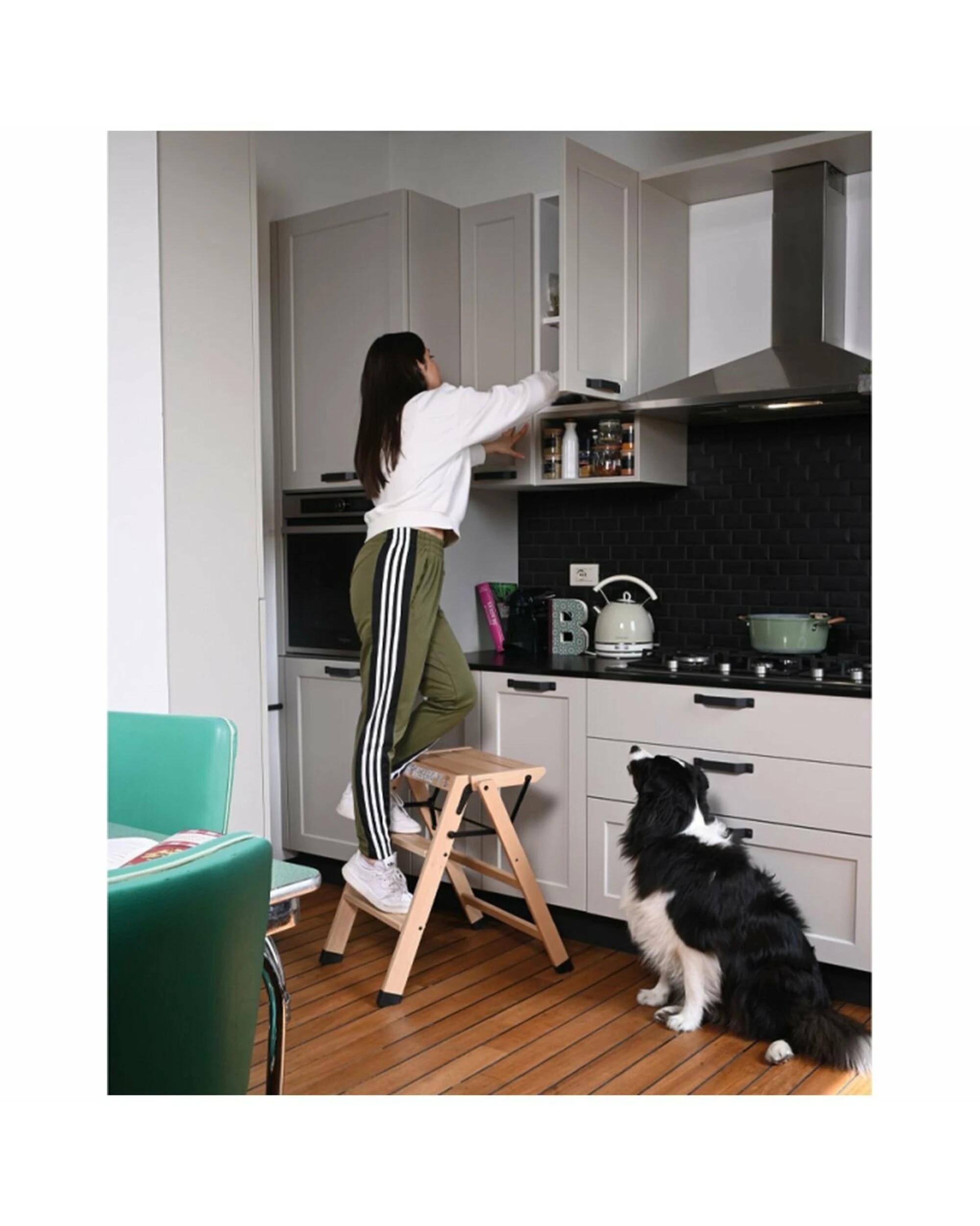 3 Foppapedretti Tialzo Step Ladder Natural Beechwood, 3 of 4