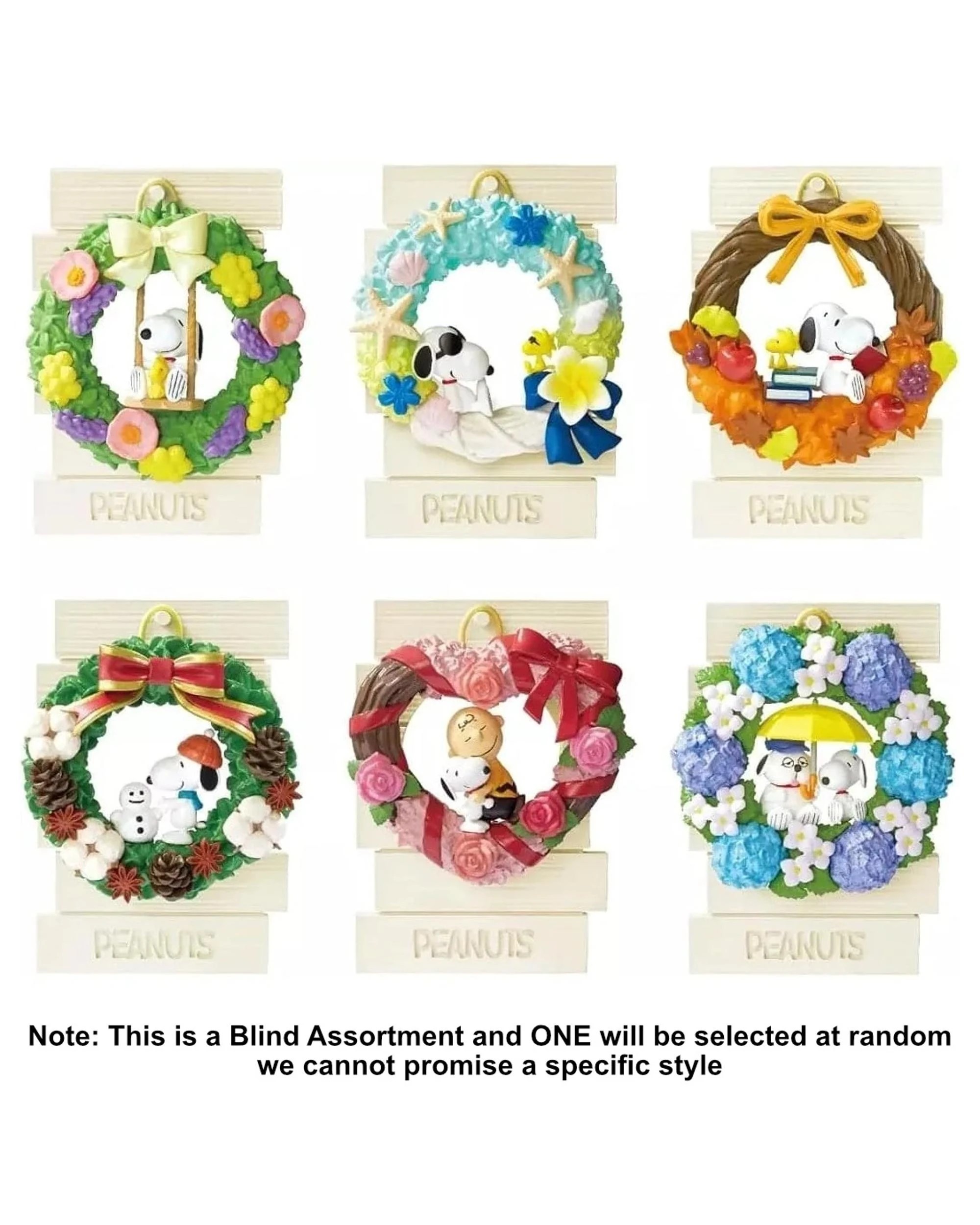 2 Re-Ment Snoopy Wreath Collection Mini Figure Blind Box, 2 of 3