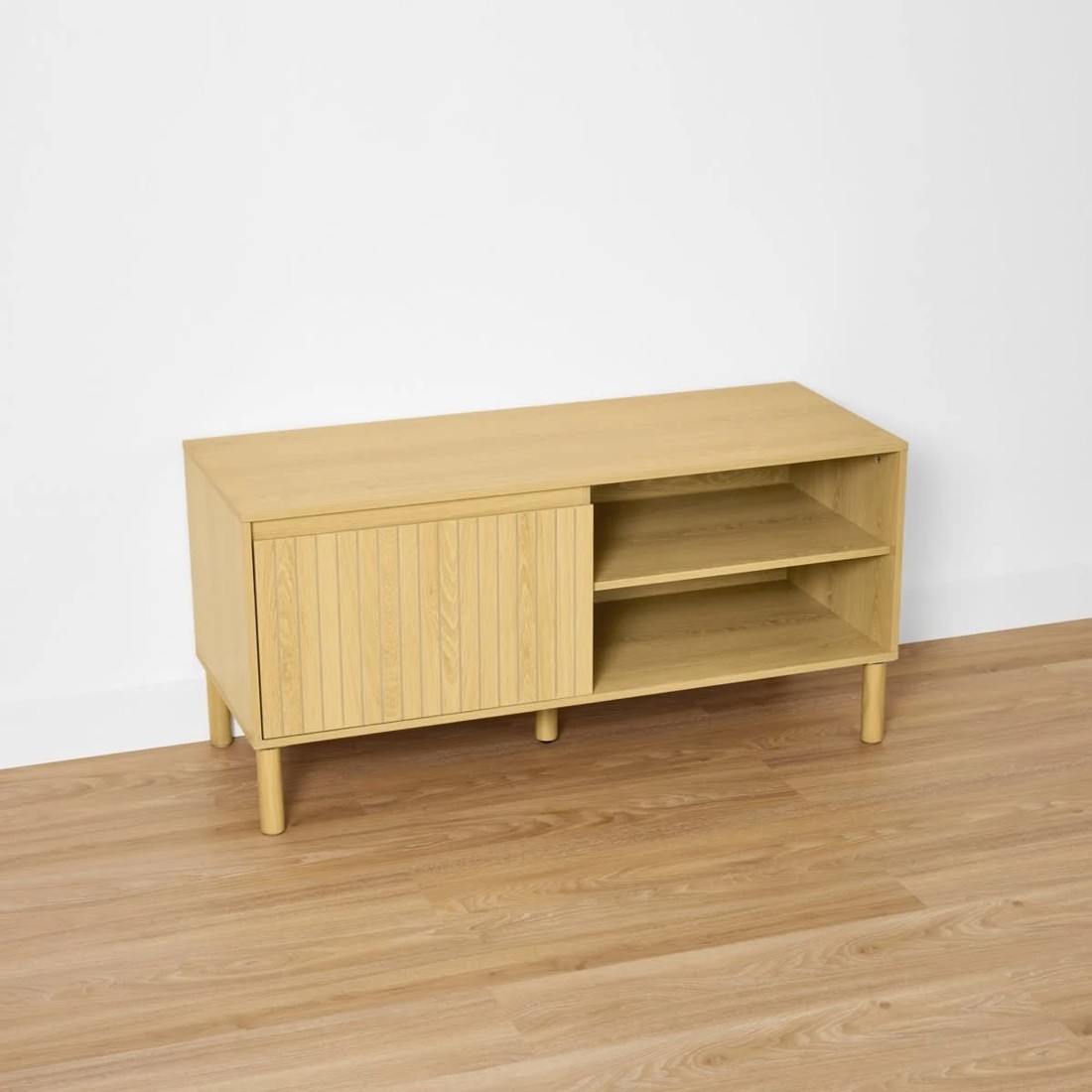 3 Leon Entertainment Unit, 3 of 9