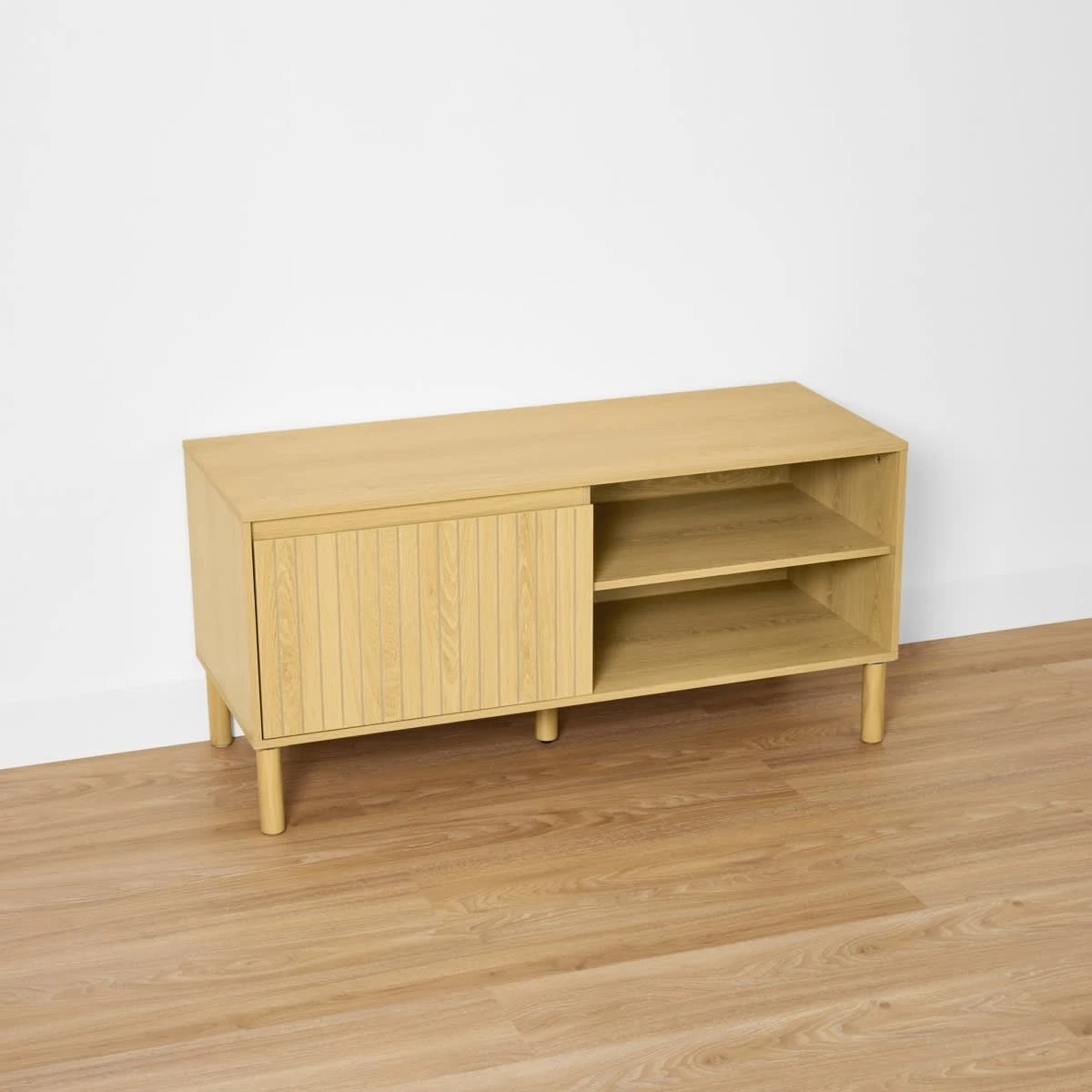 3 Leon Entertainment Unit, 3 of 9